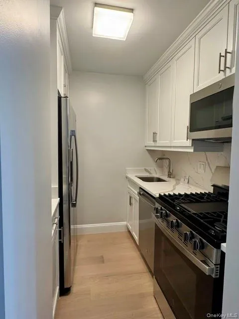 155 68th Street, New York, NY, 3 Rooms Rooms,1 BathroomBathrooms,Residential Lease,For Rent,68th,0,1004613 155 68th Street, New York, NY, 3 Rooms Rooms,1 BathroomBathrooms,Residential Lease,For Rent,68th,0,1004613