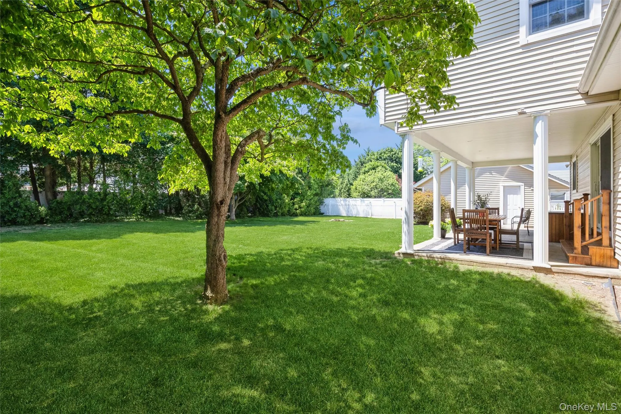 407 3rd Street, Huntington, NY, 4 Bedrooms Bedrooms, 7 Rooms Rooms,2 BathroomsBathrooms,Residential,For Rent,3rd,0,1004615 407 3rd Street, Huntington, NY, 4 Bedrooms Bedrooms, 7 Rooms Rooms,2 BathroomsBathrooms,Residential,For Rent,3rd,0,1004615