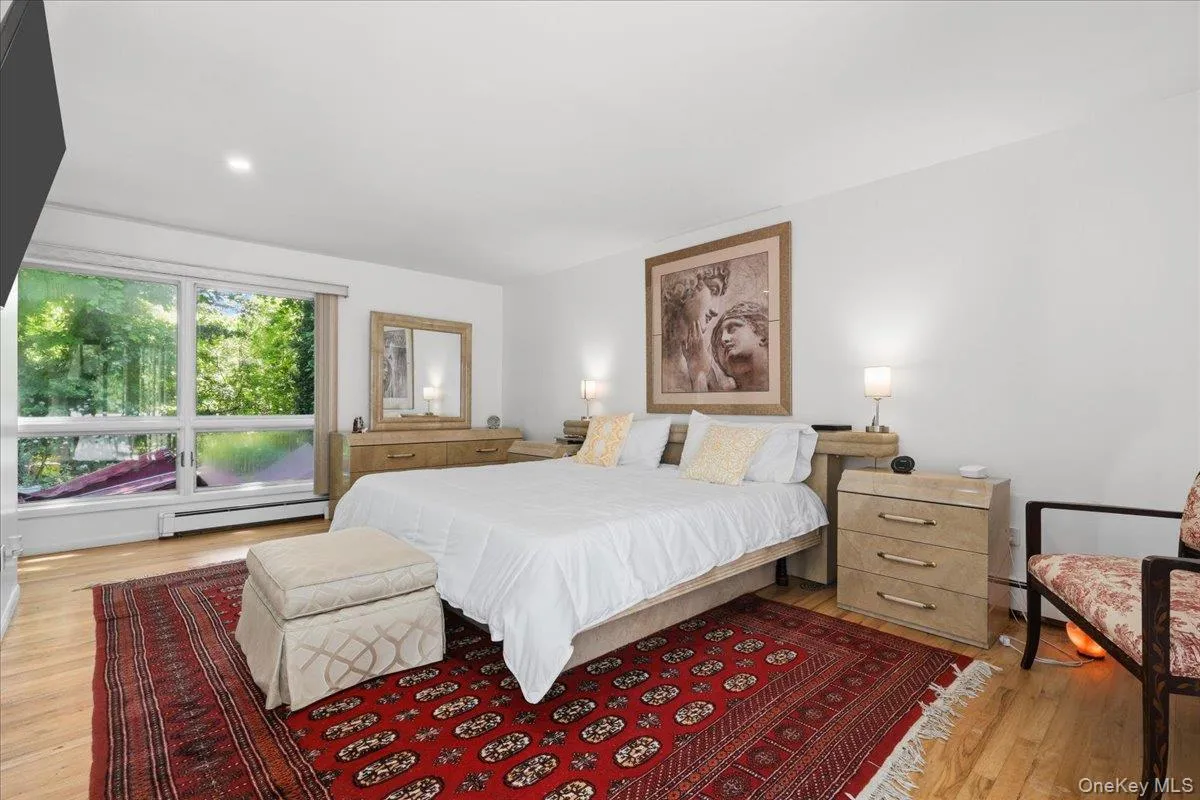275 Broadfield Road, New Rochelle, NY, 4 Bedrooms Bedrooms, 8 Rooms Rooms,2 BathroomsBathrooms,Residential,For Rent,Broadfield,0,1004616 275 Broadfield Road, New Rochelle, NY, 4 Bedrooms Bedrooms, 8 Rooms Rooms,2 BathroomsBathrooms,Residential,For Rent,Broadfield,0,1004616
