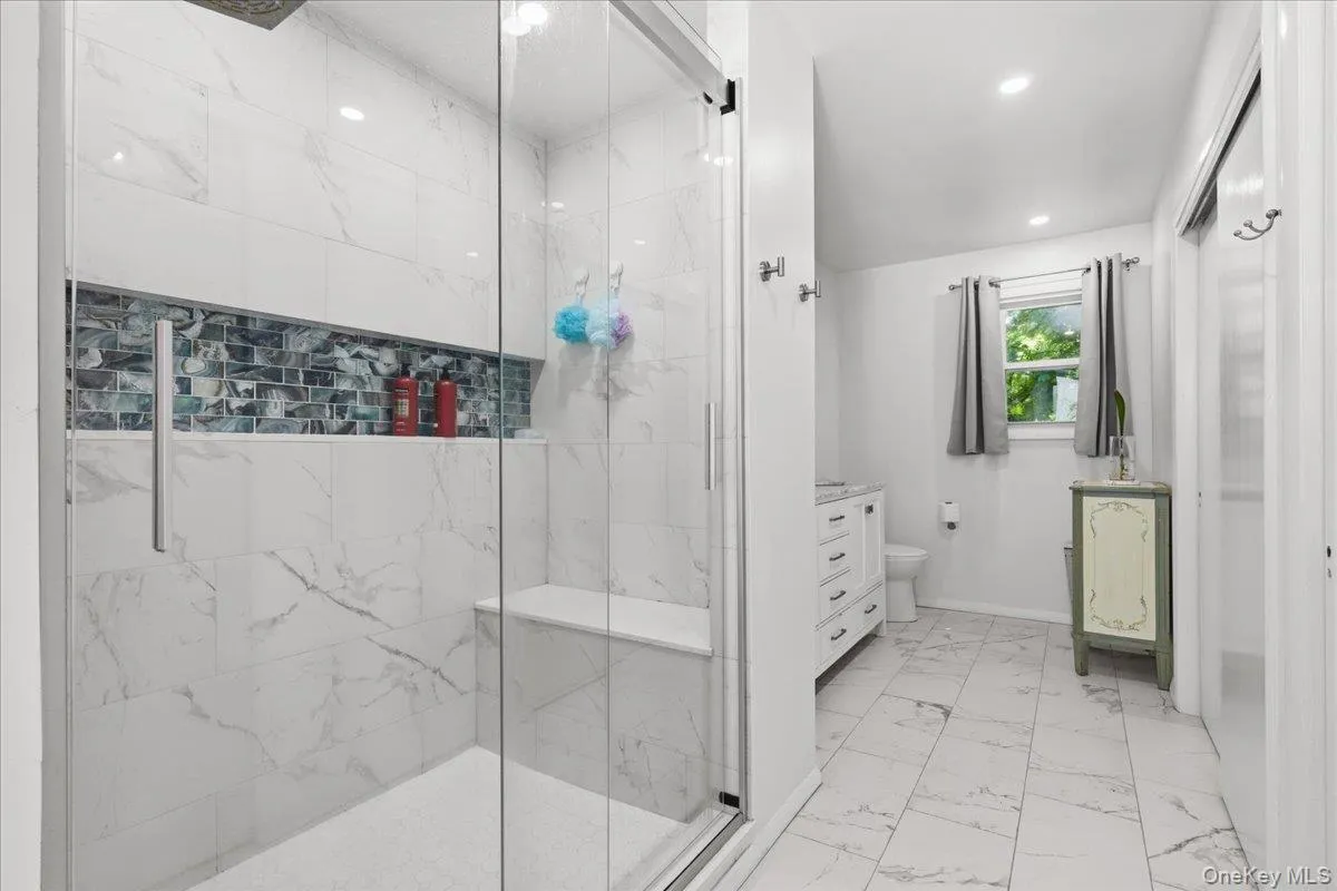 275 Broadfield Road, New Rochelle, NY, 4 Bedrooms Bedrooms, 8 Rooms Rooms,2 BathroomsBathrooms,Residential,For Rent,Broadfield,0,1004616 275 Broadfield Road, New Rochelle, NY, 4 Bedrooms Bedrooms, 8 Rooms Rooms,2 BathroomsBathrooms,Residential,For Rent,Broadfield,0,1004616