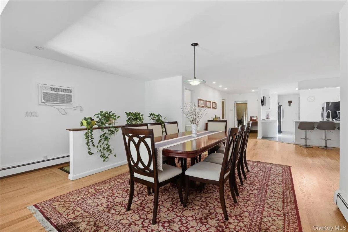 275 Broadfield Road, New Rochelle, NY, 4 Bedrooms Bedrooms, 8 Rooms Rooms,2 BathroomsBathrooms,Residential,For Rent,Broadfield,0,1004616 275 Broadfield Road, New Rochelle, NY, 4 Bedrooms Bedrooms, 8 Rooms Rooms,2 BathroomsBathrooms,Residential,For Rent,Broadfield,0,1004616