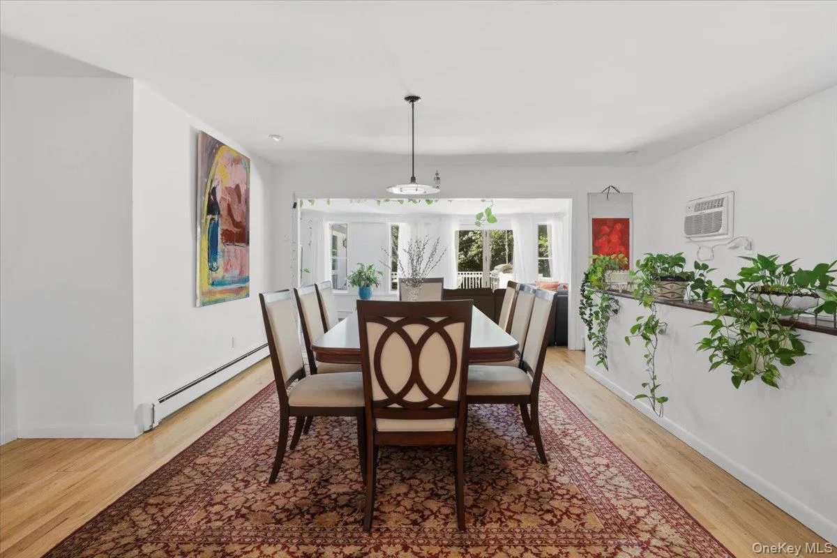 275 Broadfield Road, New Rochelle, NY, 4 Bedrooms Bedrooms, 8 Rooms Rooms,2 BathroomsBathrooms,Residential,For Rent,Broadfield,0,1004616 275 Broadfield Road, New Rochelle, NY, 4 Bedrooms Bedrooms, 8 Rooms Rooms,2 BathroomsBathrooms,Residential,For Rent,Broadfield,0,1004616
