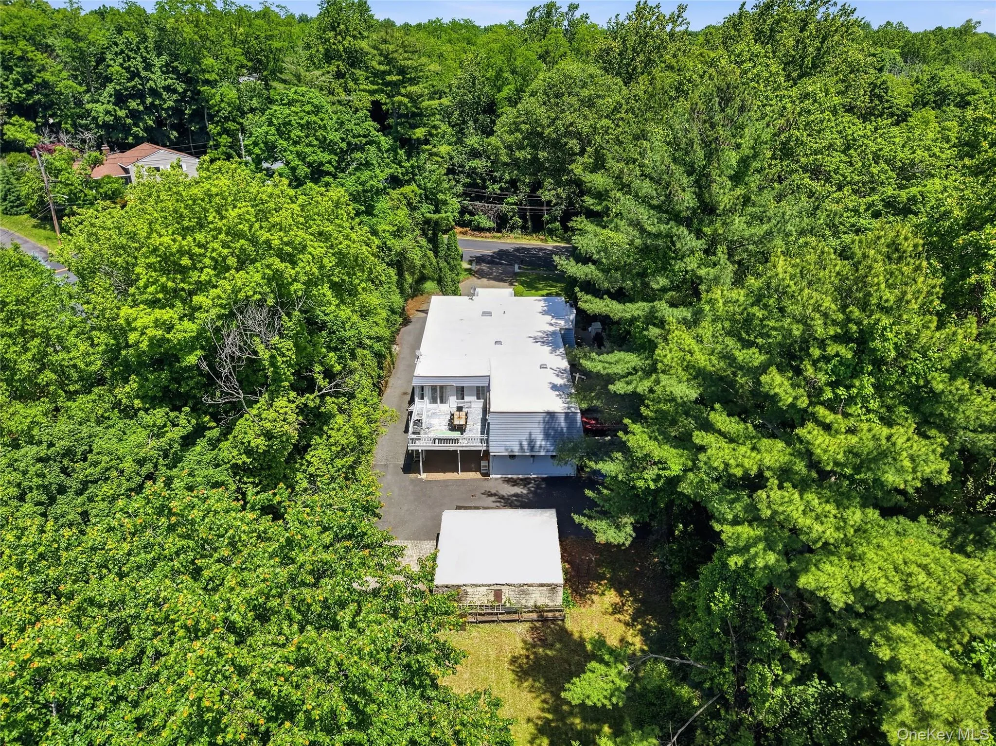 275 Broadfield Road, New Rochelle, NY, 4 Bedrooms Bedrooms, 8 Rooms Rooms,2 BathroomsBathrooms,Residential,For Rent,Broadfield,0,1004616 275 Broadfield Road, New Rochelle, NY, 4 Bedrooms Bedrooms, 8 Rooms Rooms,2 BathroomsBathrooms,Residential,For Rent,Broadfield,0,1004616