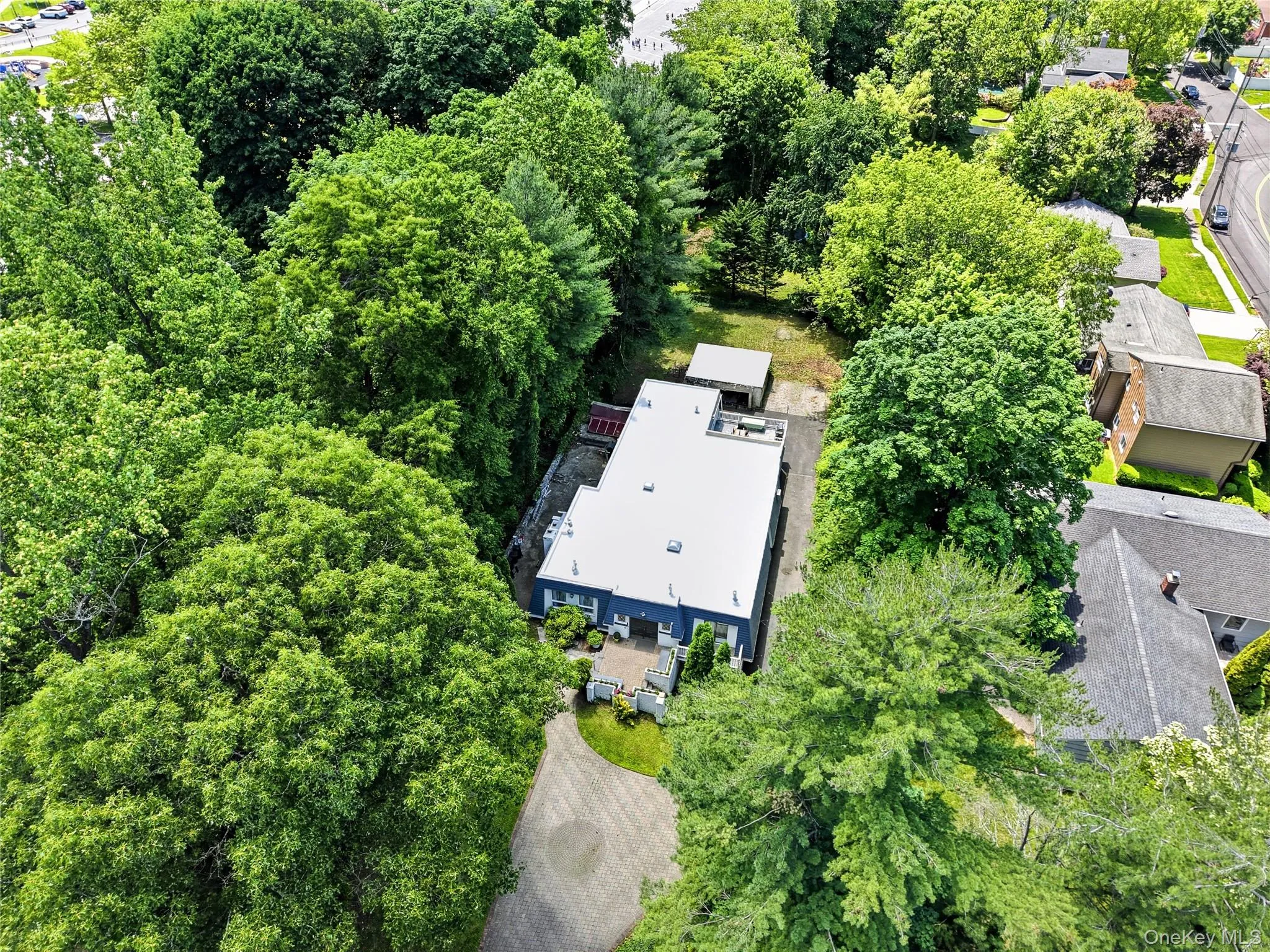 275 Broadfield Road, New Rochelle, NY, 4 Bedrooms Bedrooms, 8 Rooms Rooms,2 BathroomsBathrooms,Residential,For Rent,Broadfield,0,1004616 275 Broadfield Road, New Rochelle, NY, 4 Bedrooms Bedrooms, 8 Rooms Rooms,2 BathroomsBathrooms,Residential,For Rent,Broadfield,0,1004616