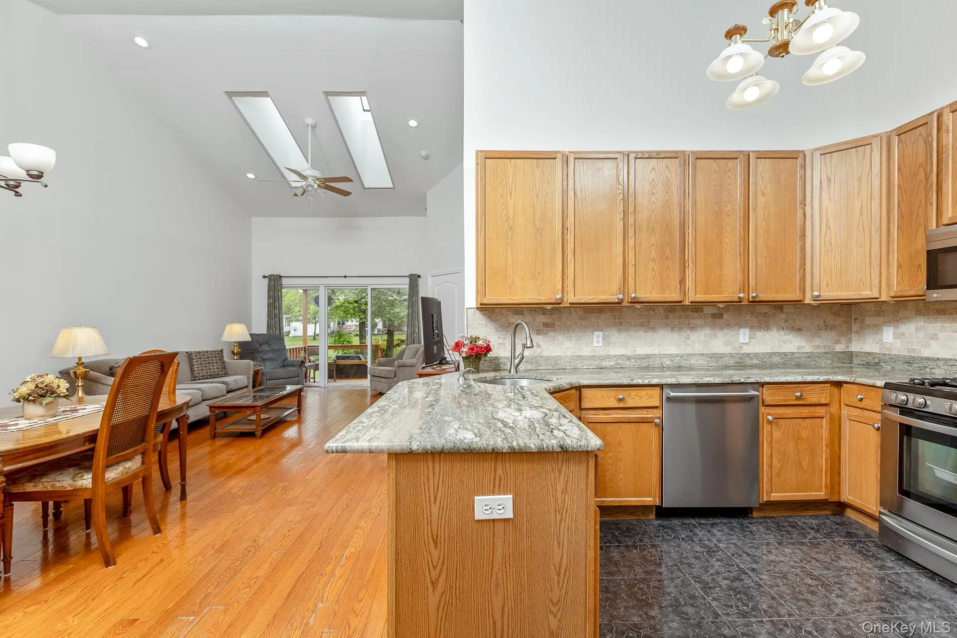 2105 Nicole, Brookhaven, NY, 2 Bedrooms Bedrooms, 5 Rooms Rooms,2 BathroomsBathrooms,Residential,For Rent,Nicole,0,1004621 2105 Nicole, Brookhaven, NY, 2 Bedrooms Bedrooms, 5 Rooms Rooms,2 BathroomsBathrooms,Residential,For Rent,Nicole,0,1004621