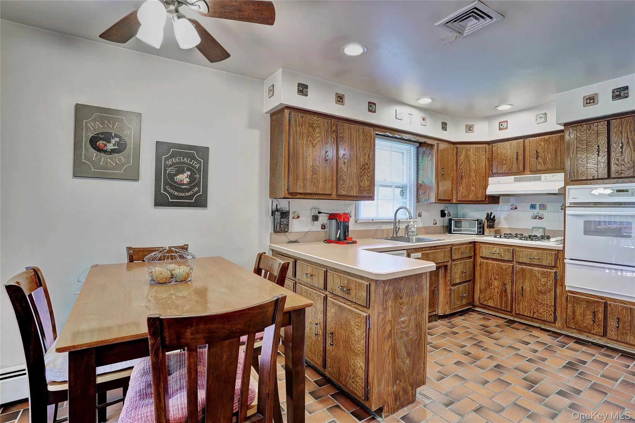22 Sterling Road, Ramapo, NY, 4 Bedrooms Bedrooms, 9 Rooms Rooms,2 BathroomsBathrooms,Residential,For Rent,Sterling,0,1004623 22 Sterling Road, Ramapo, NY, 4 Bedrooms Bedrooms, 9 Rooms Rooms,2 BathroomsBathrooms,Residential,For Rent,Sterling,0,1004623