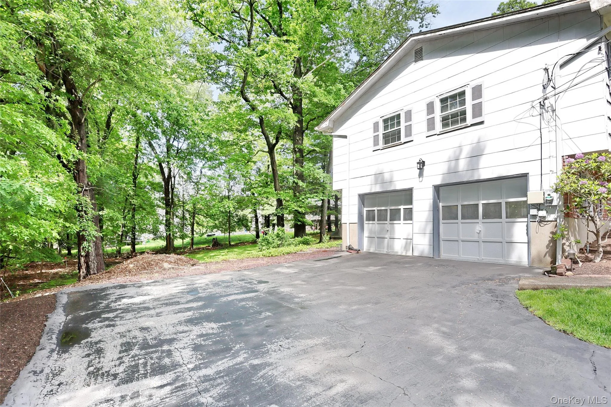 22 Sterling Road, Ramapo, NY, 4 Bedrooms Bedrooms, 9 Rooms Rooms,2 BathroomsBathrooms,Residential,For Rent,Sterling,0,1004623 22 Sterling Road, Ramapo, NY, 4 Bedrooms Bedrooms, 9 Rooms Rooms,2 BathroomsBathrooms,Residential,For Rent,Sterling,0,1004623