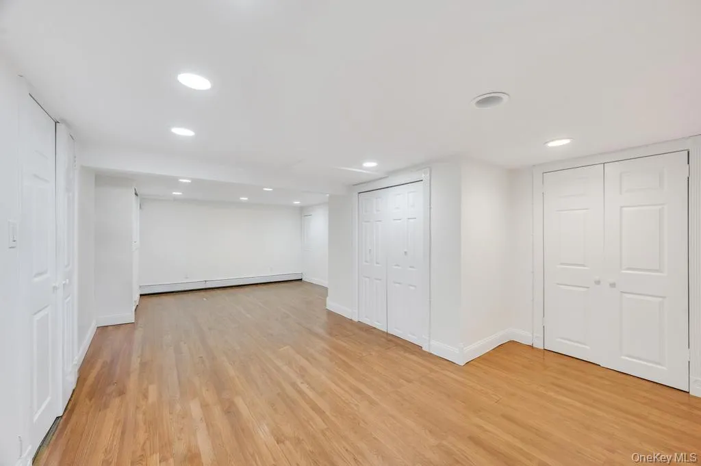 2297 Arby Court, Hempstead, NY, 4 Bedrooms Bedrooms, 8 Rooms Rooms,3 BathroomsBathrooms,Residential,For Rent,Arby,0,1004626 2297 Arby Court, Hempstead, NY, 4 Bedrooms Bedrooms, 8 Rooms Rooms,3 BathroomsBathrooms,Residential,For Rent,Arby,0,1004626