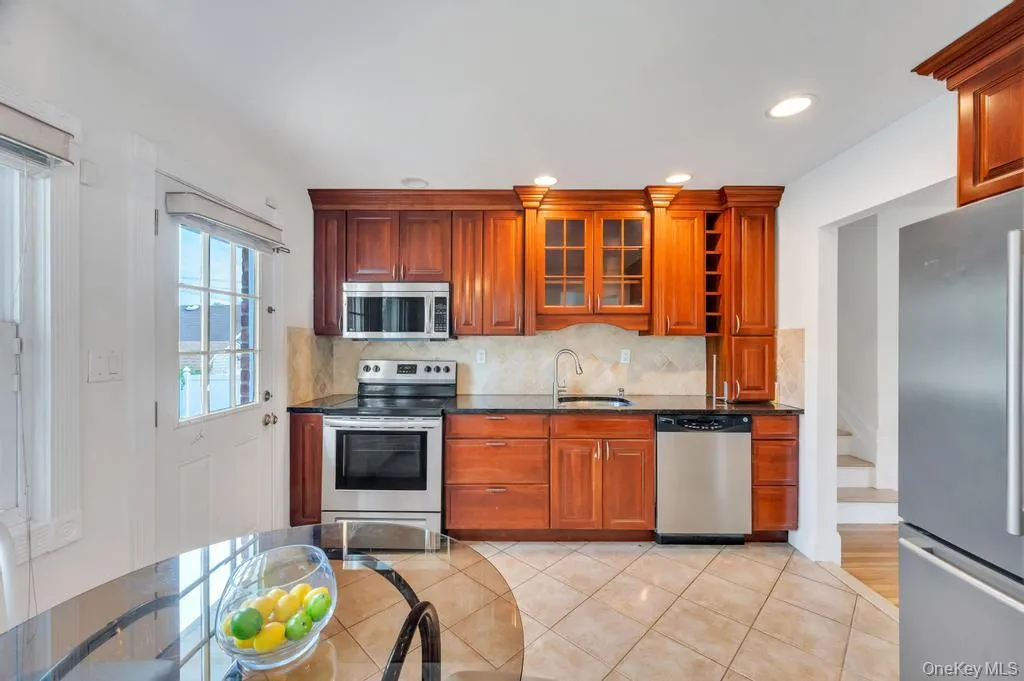 2297 Arby Court, Hempstead, NY, 4 Bedrooms Bedrooms, 8 Rooms Rooms,3 BathroomsBathrooms,Residential,For Rent,Arby,0,1004626 2297 Arby Court, Hempstead, NY, 4 Bedrooms Bedrooms, 8 Rooms Rooms,3 BathroomsBathrooms,Residential,For Rent,Arby,0,1004626