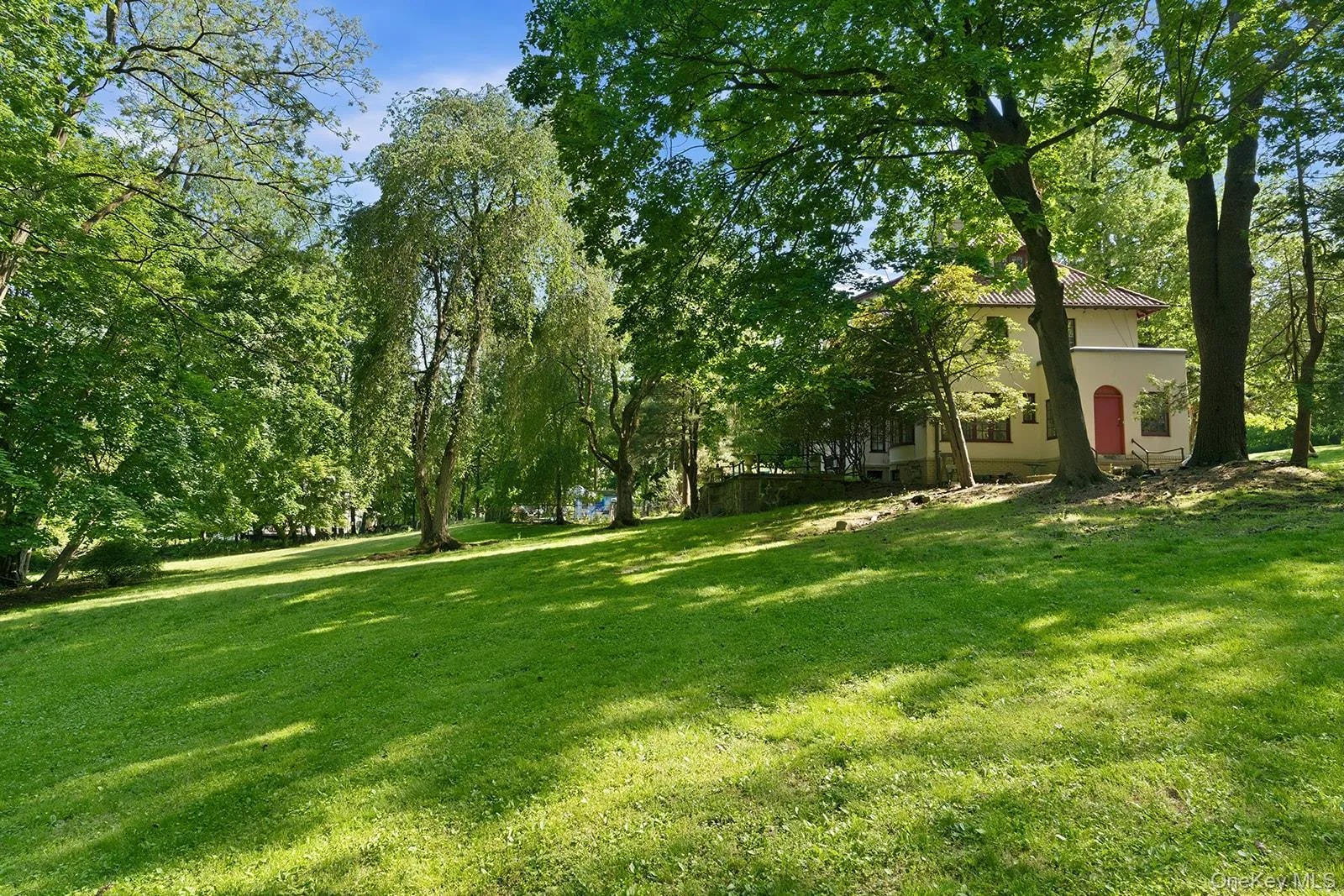 111-113 Lexow Avenue, Clarkstown, NY, 7 Bedrooms Bedrooms, 20 Rooms Rooms,4 BathroomsBathrooms,Residential Lease,For Rent,Lexow,0,1004627 111-113 Lexow Avenue, Clarkstown, NY, 7 Bedrooms Bedrooms, 20 Rooms Rooms,4 BathroomsBathrooms,Residential Lease,For Rent,Lexow,0,1004627