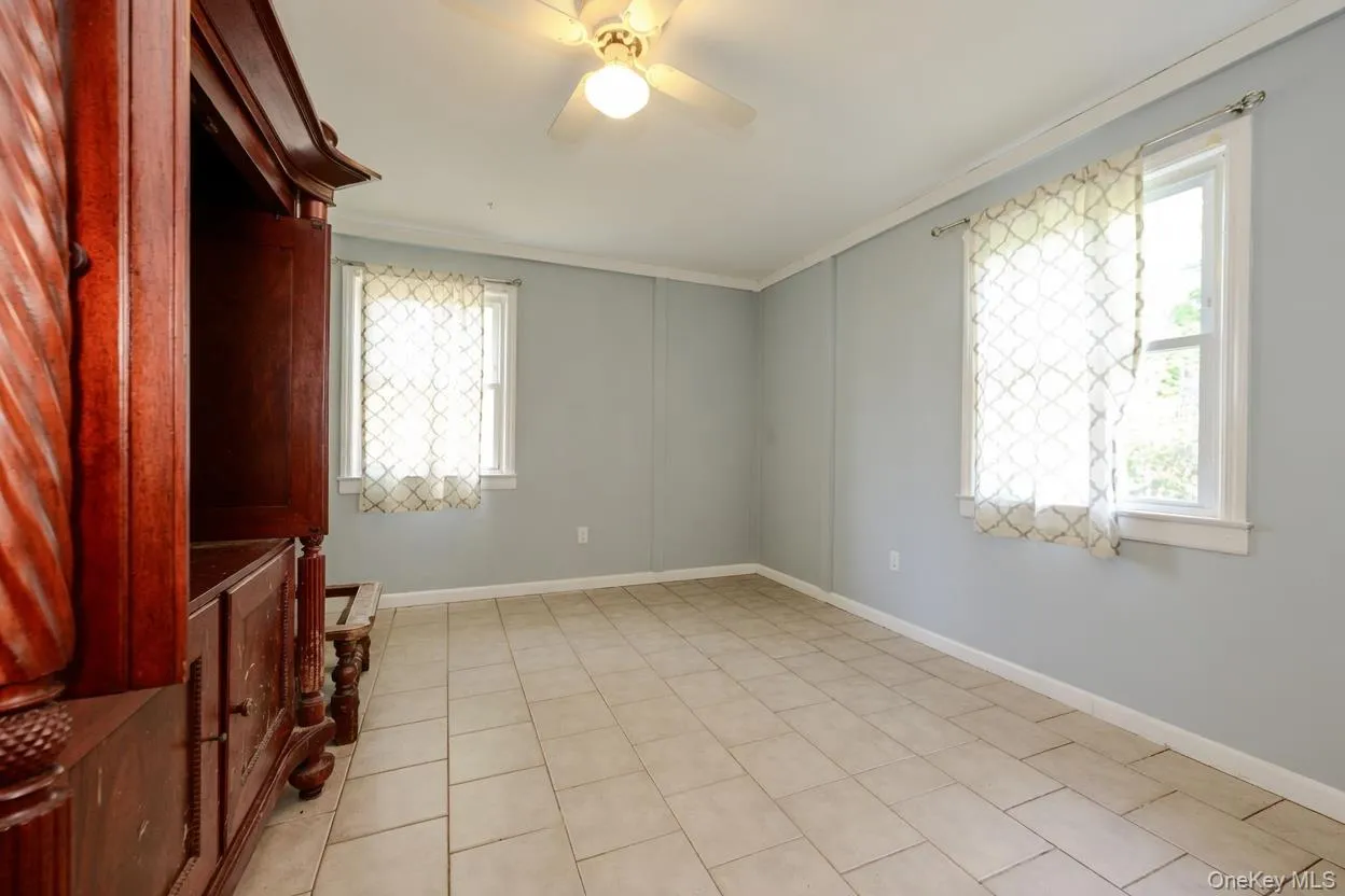 102 12th Street, Huntington, NY, 4 Bedrooms Bedrooms, 9 Rooms Rooms,2 BathroomsBathrooms,Residential,For Rent,12th,0,KEY1004628 102 12th Street, Huntington, NY, 4 Bedrooms Bedrooms, 9 Rooms Rooms,2 BathroomsBathrooms,Residential,For Rent,12th,0,KEY1004628