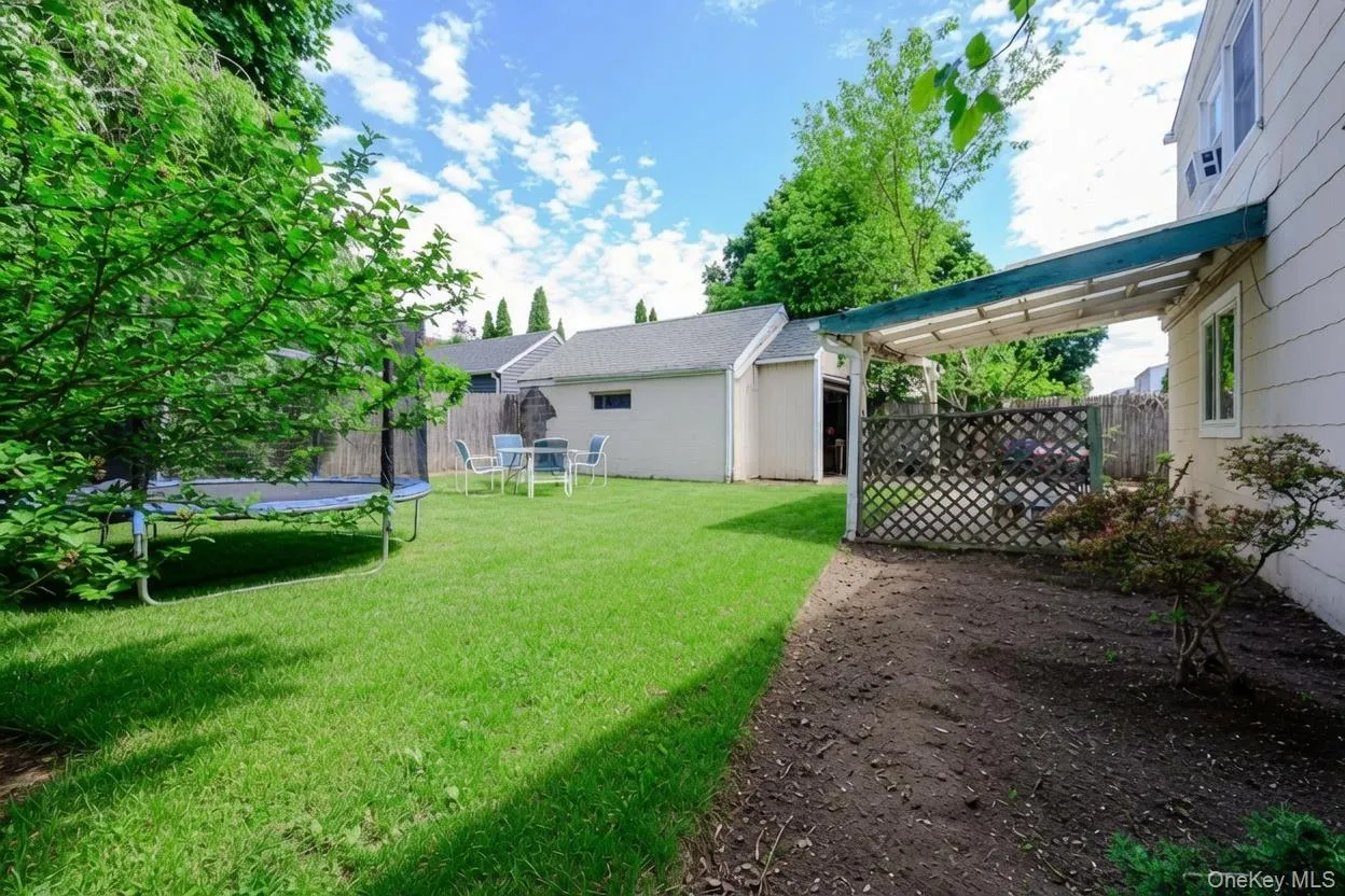 102 12th Street, Huntington, NY, 4 Bedrooms Bedrooms, 9 Rooms Rooms,2 BathroomsBathrooms,Residential,For Rent,12th,0,KEY1004628 102 12th Street, Huntington, NY, 4 Bedrooms Bedrooms, 9 Rooms Rooms,2 BathroomsBathrooms,Residential,For Rent,12th,0,KEY1004628