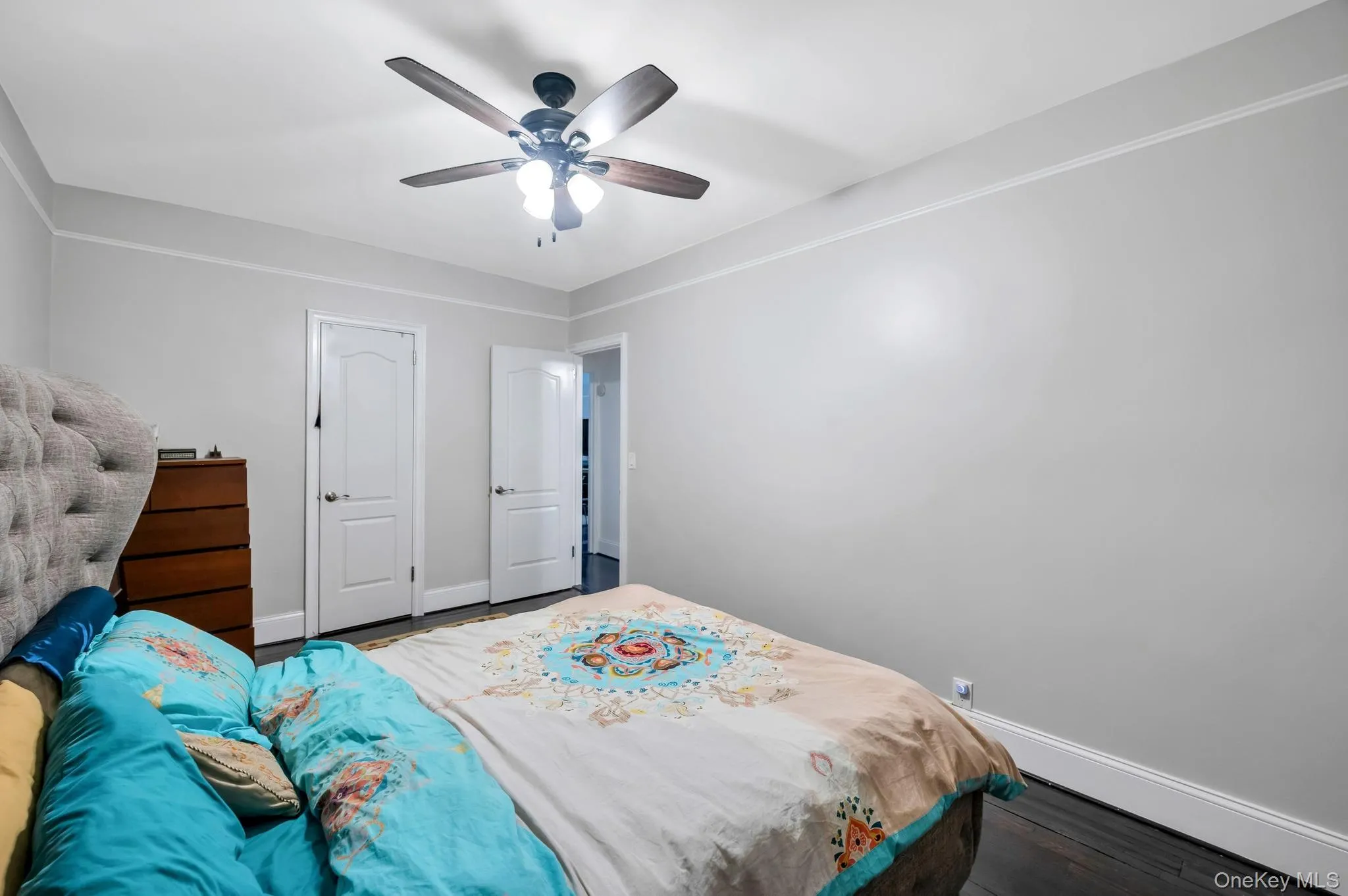 35-63 88th Street, New York, NY, 2 Bedrooms Bedrooms, 5 Rooms Rooms,1 BathroomBathrooms,Residential Lease,For Rent,88th Street,0,1004632 35-63 88th Street, New York, NY, 2 Bedrooms Bedrooms, 5 Rooms Rooms,1 BathroomBathrooms,Residential Lease,For Rent,88th Street,0,1004632