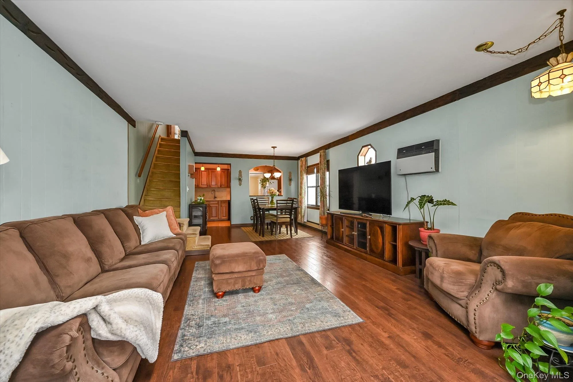 200-10 33rd Avenue, New York, NY, 3 Bedrooms Bedrooms, 8 Rooms Rooms,2 BathroomsBathrooms,Residential,For Rent,33rd,0,1004636 200-10 33rd Avenue, New York, NY, 3 Bedrooms Bedrooms, 8 Rooms Rooms,2 BathroomsBathrooms,Residential,For Rent,33rd,0,1004636