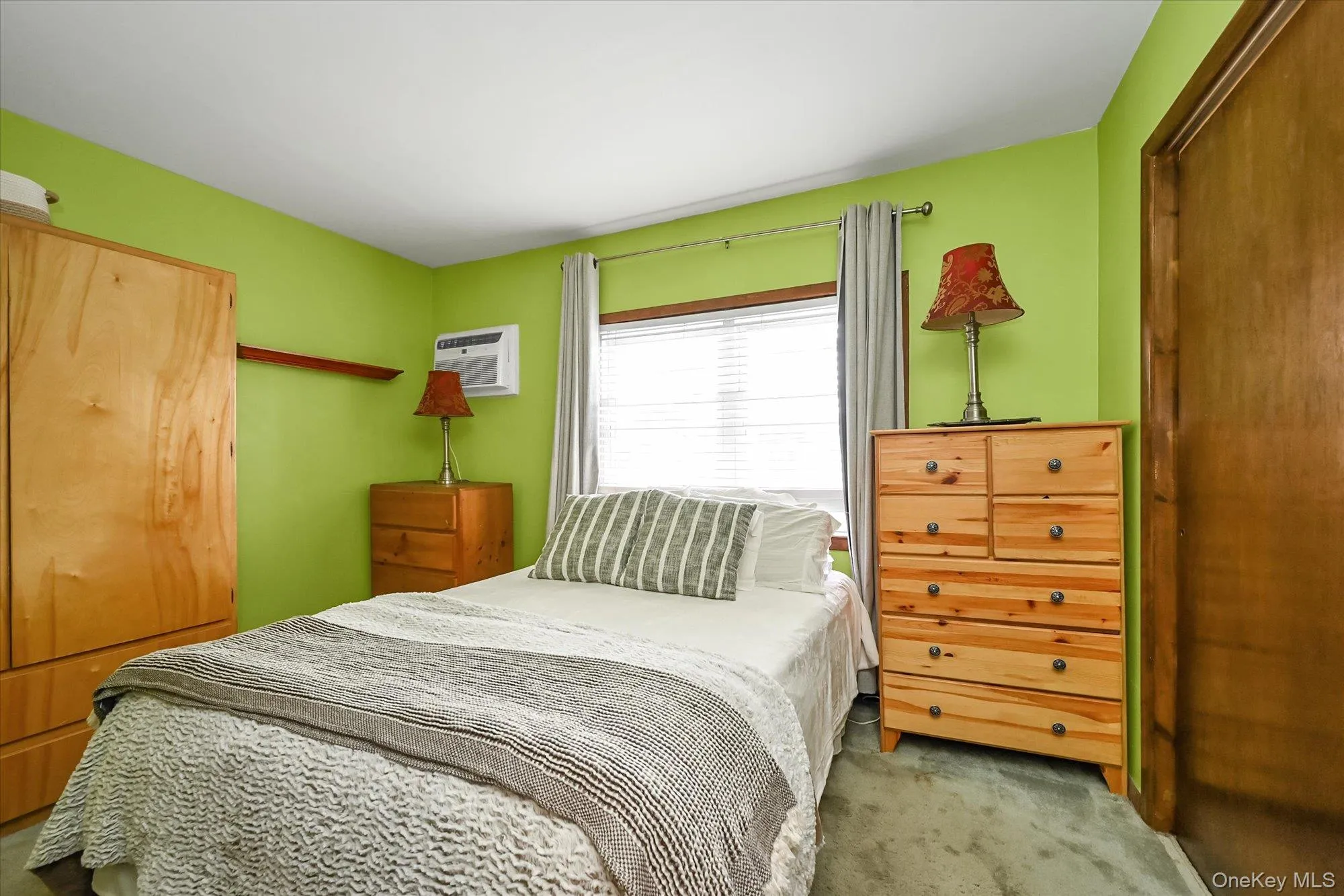 200-10 33rd Avenue, New York, NY, 3 Bedrooms Bedrooms, 8 Rooms Rooms,2 BathroomsBathrooms,Residential,For Rent,33rd,0,1004636 200-10 33rd Avenue, New York, NY, 3 Bedrooms Bedrooms, 8 Rooms Rooms,2 BathroomsBathrooms,Residential,For Rent,33rd,0,1004636
