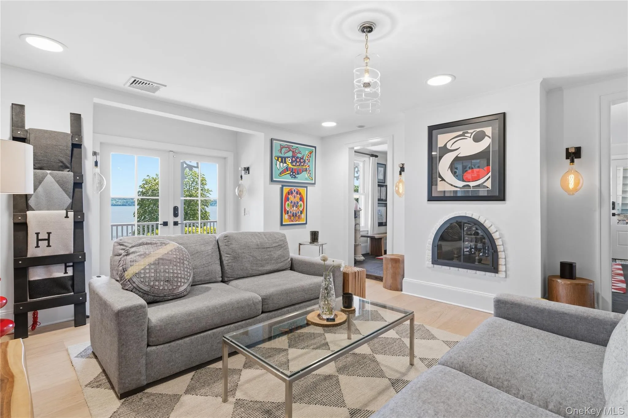 91 River Road, Orangetown, NY, 6 Bedrooms Bedrooms, 12 Rooms Rooms,4 BathroomsBathrooms,Residential,For Rent,River,0,1004639 91 River Road, Orangetown, NY, 6 Bedrooms Bedrooms, 12 Rooms Rooms,4 BathroomsBathrooms,Residential,For Rent,River,0,1004639