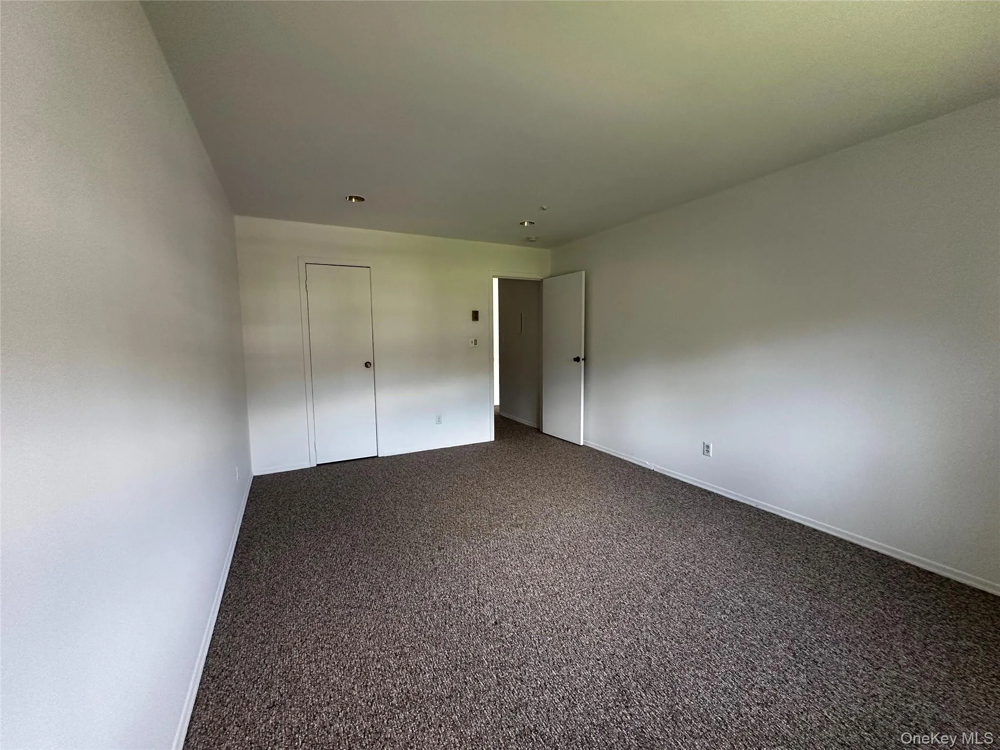 101 Sylvan Avenue, Brookhaven, NY, 1 Bedroom Bedrooms, 4 Rooms Rooms,1 BathroomBathrooms,Residential Lease,For Rent,Sylvan,0,1004641 101 Sylvan Avenue, Brookhaven, NY, 1 Bedroom Bedrooms, 4 Rooms Rooms,1 BathroomBathrooms,Residential Lease,For Rent,Sylvan,0,1004641