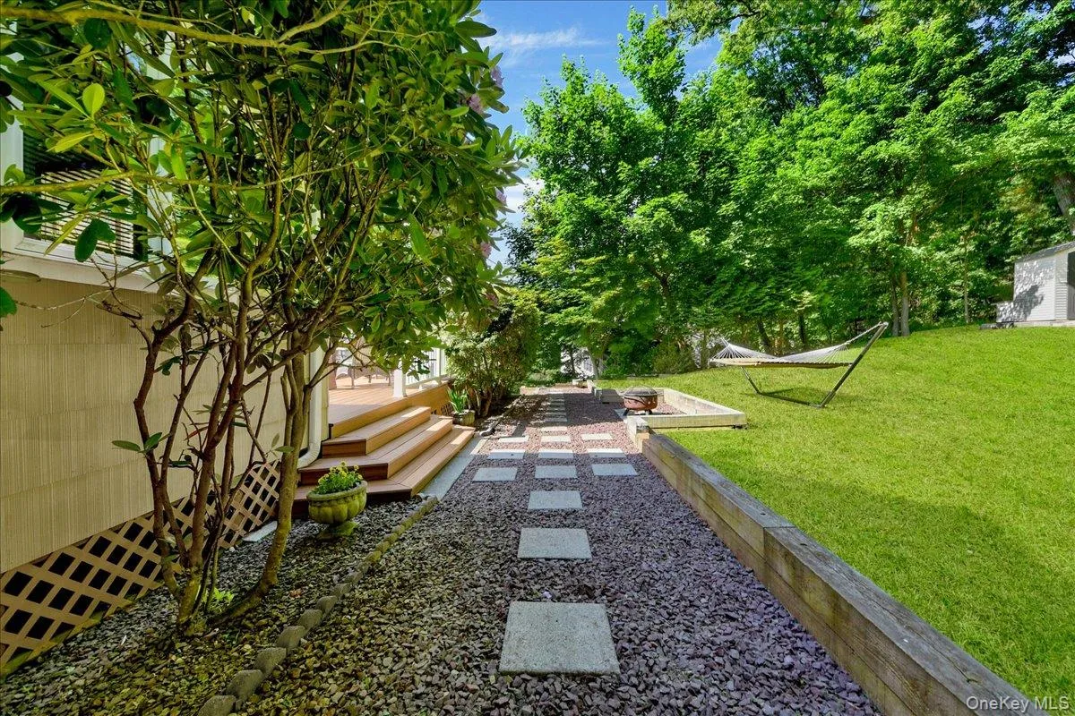 539 Almena Avenue, Greenburgh, NY, 3 Bedrooms Bedrooms, 9 Rooms Rooms,3 BathroomsBathrooms,Residential,For Rent,Almena,0,1004642 539 Almena Avenue, Greenburgh, NY, 3 Bedrooms Bedrooms, 9 Rooms Rooms,3 BathroomsBathrooms,Residential,For Rent,Almena,0,1004642