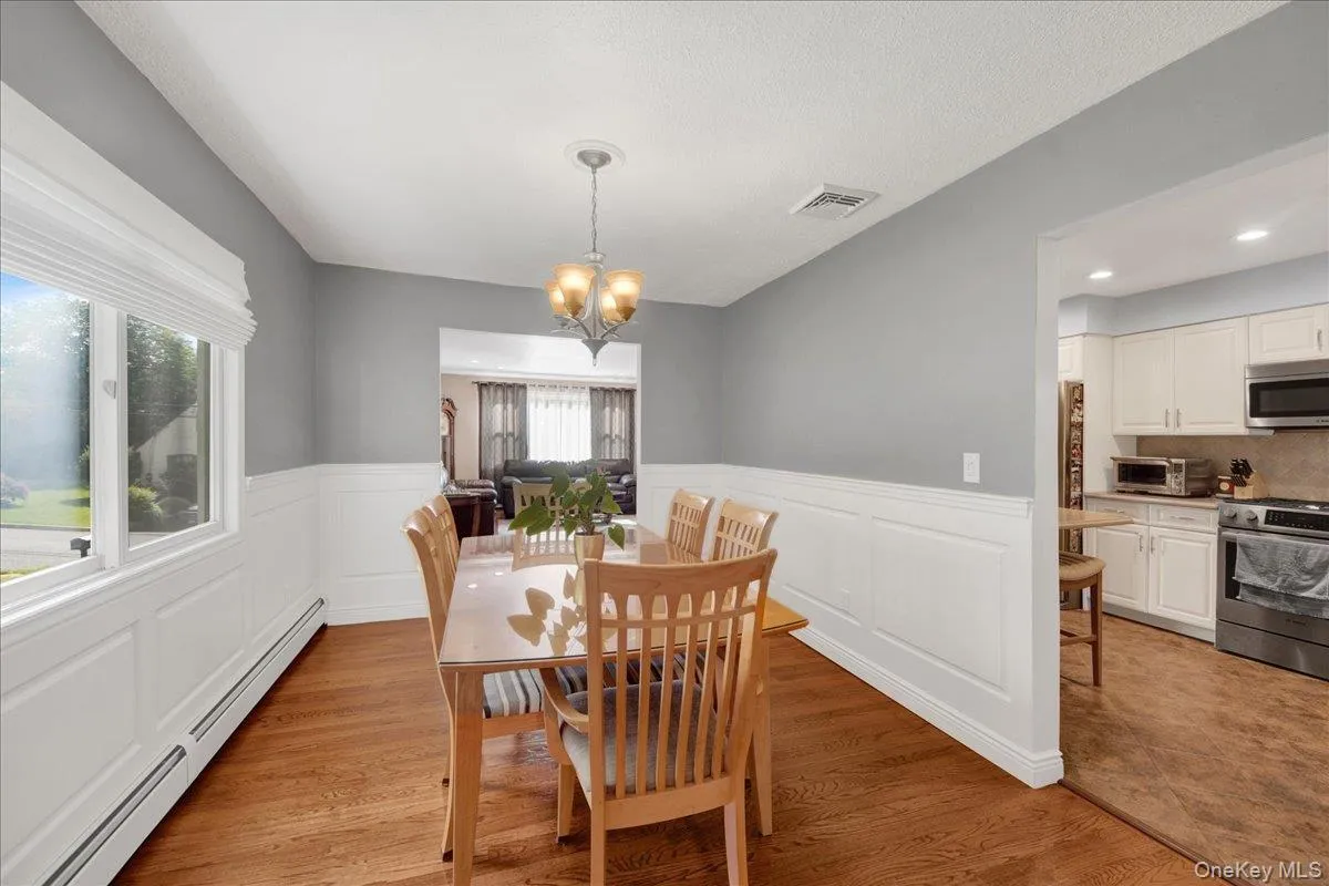 539 Almena Avenue, Greenburgh, NY, 3 Bedrooms Bedrooms, 9 Rooms Rooms,3 BathroomsBathrooms,Residential,For Rent,Almena,0,1004642 539 Almena Avenue, Greenburgh, NY, 3 Bedrooms Bedrooms, 9 Rooms Rooms,3 BathroomsBathrooms,Residential,For Rent,Almena,0,1004642