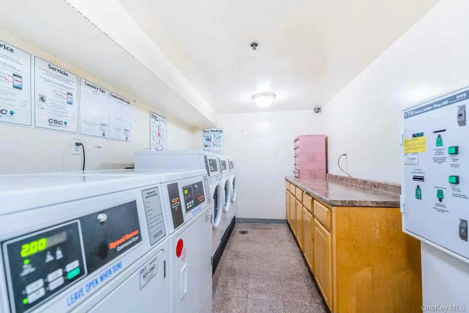 35-06 Leavitt Street, New York, NY, 2 Bedrooms Bedrooms, 5 Rooms Rooms,2 BathroomsBathrooms,Residential,For Rent,Leavitt,0,1004657 35-06 Leavitt Street, New York, NY, 2 Bedrooms Bedrooms, 5 Rooms Rooms,2 BathroomsBathrooms,Residential,For Rent,Leavitt,0,1004657