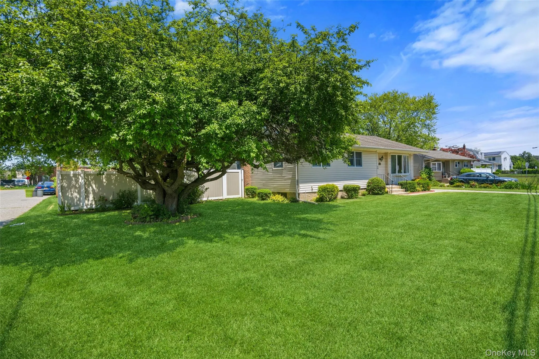 15 Lincoln Avenue, Babylon, NY, 3 Bedrooms Bedrooms, 6 Rooms Rooms,2 BathroomsBathrooms,Residential,For Rent,Lincoln,0,1004659 15 Lincoln Avenue, Babylon, NY, 3 Bedrooms Bedrooms, 6 Rooms Rooms,2 BathroomsBathrooms,Residential,For Rent,Lincoln,0,1004659