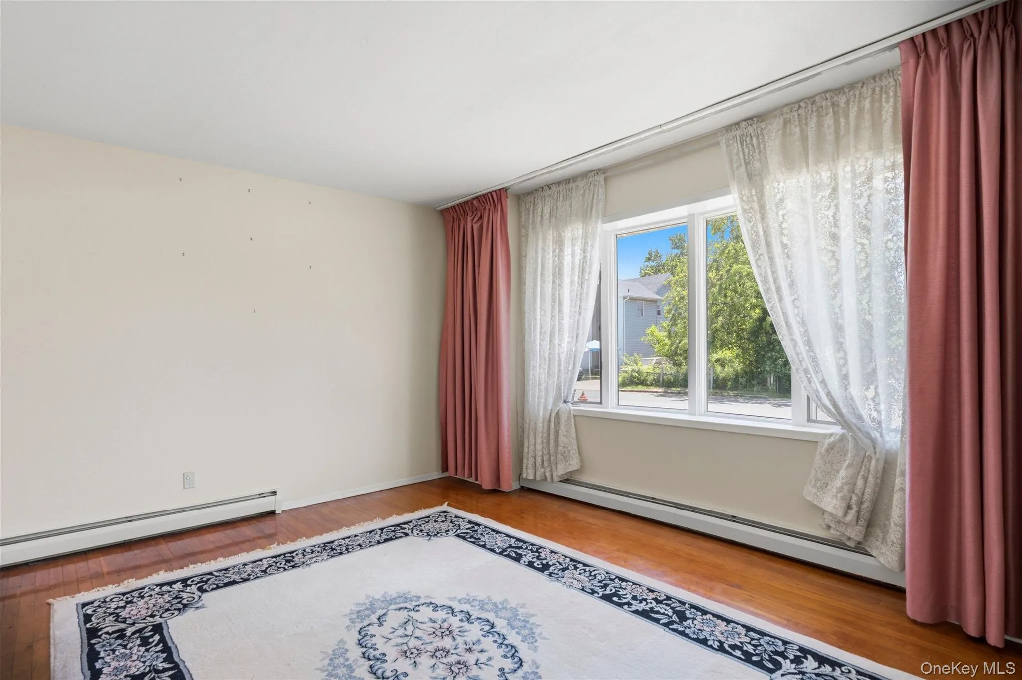 15 Lincoln Avenue, Babylon, NY, 3 Bedrooms Bedrooms, 6 Rooms Rooms,2 BathroomsBathrooms,Residential,For Rent,Lincoln,0,1004659 15 Lincoln Avenue, Babylon, NY, 3 Bedrooms Bedrooms, 6 Rooms Rooms,2 BathroomsBathrooms,Residential,For Rent,Lincoln,0,1004659