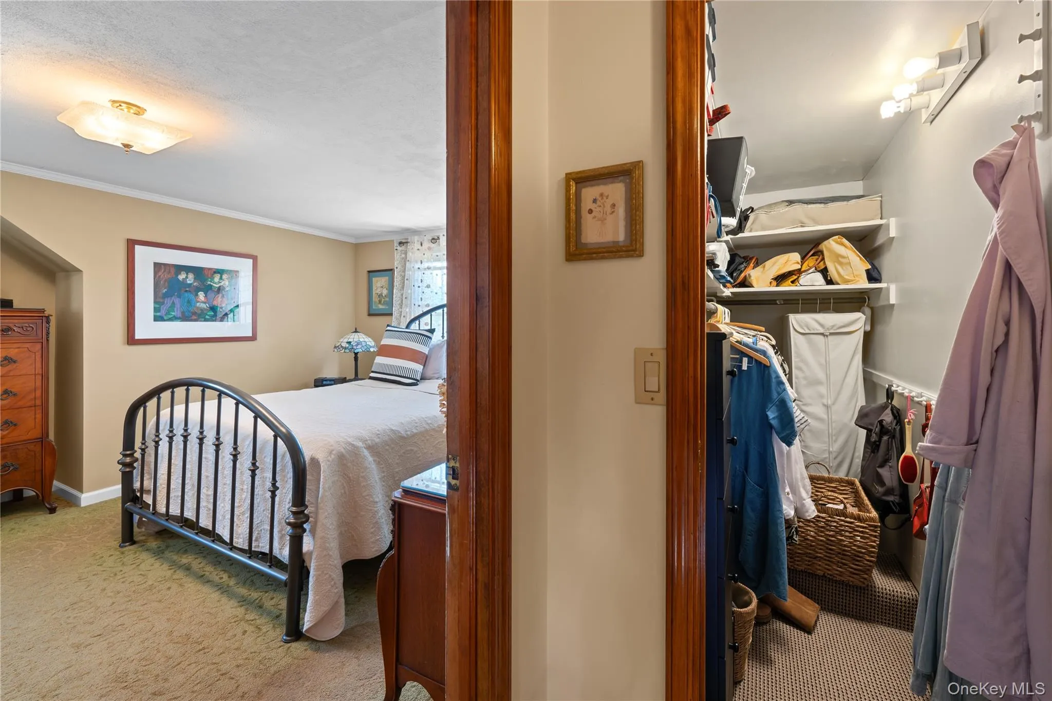38 Hillvale Road, North Hempstead, NY, 4 Bedrooms Bedrooms, 7 Rooms Rooms,2 BathroomsBathrooms,Residential,For Rent,Hillvale,0,1004660 38 Hillvale Road, North Hempstead, NY, 4 Bedrooms Bedrooms, 7 Rooms Rooms,2 BathroomsBathrooms,Residential,For Rent,Hillvale,0,1004660