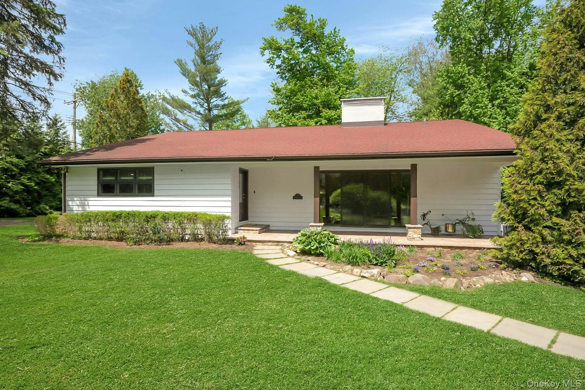 1 Canterbury Road, Scarsdale, NY, 4 Bedrooms Bedrooms, 7 Rooms Rooms,3 BathroomsBathrooms,Residential,For Rent,Canterbury,0,1004663 1 Canterbury Road, Scarsdale, NY, 4 Bedrooms Bedrooms, 7 Rooms Rooms,3 BathroomsBathrooms,Residential,For Rent,Canterbury,0,1004663