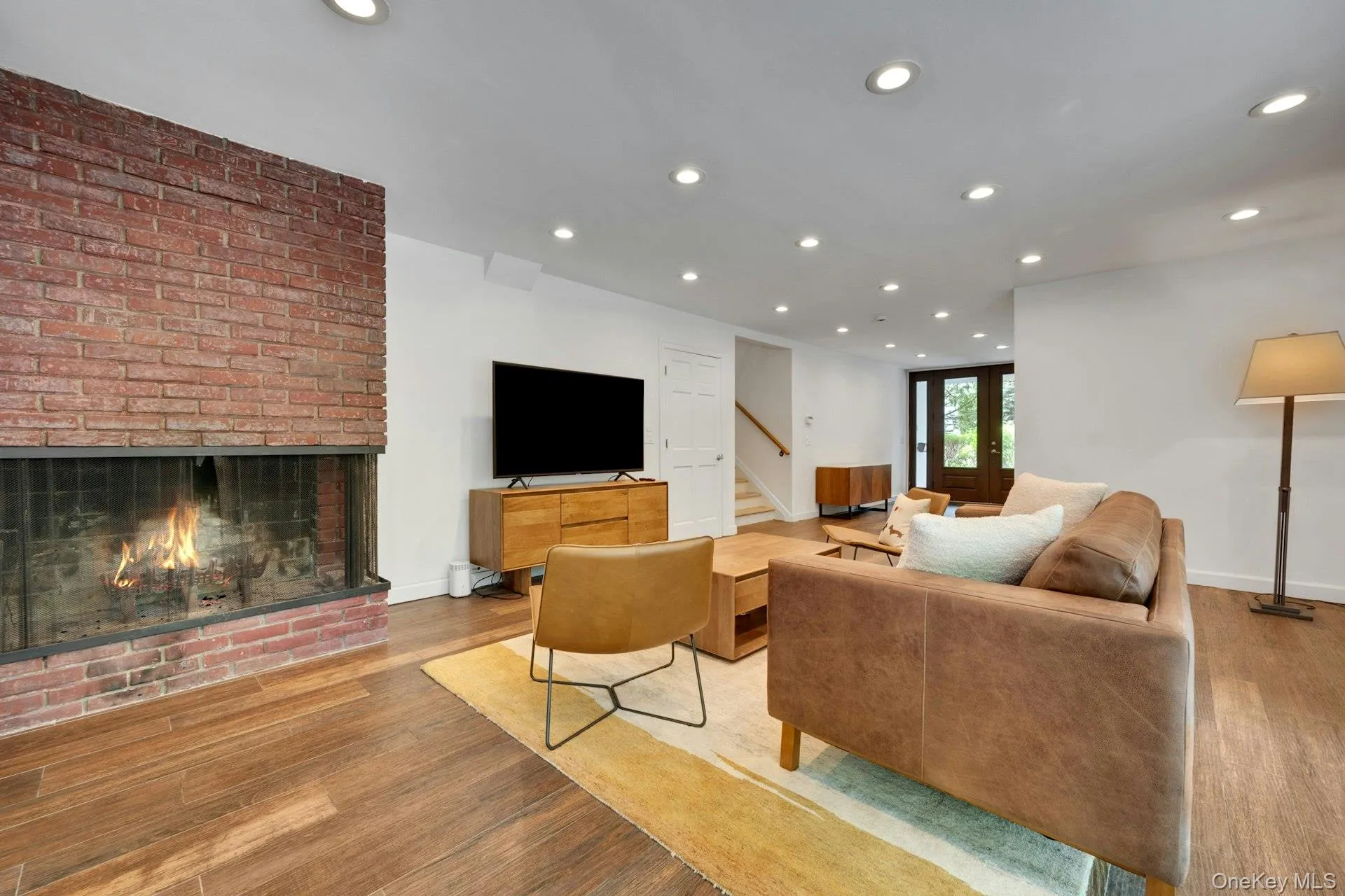 1 Canterbury Road, Scarsdale, NY, 4 Bedrooms Bedrooms, 7 Rooms Rooms,3 BathroomsBathrooms,Residential,For Rent,Canterbury,0,1004663 1 Canterbury Road, Scarsdale, NY, 4 Bedrooms Bedrooms, 7 Rooms Rooms,3 BathroomsBathrooms,Residential,For Rent,Canterbury,0,1004663