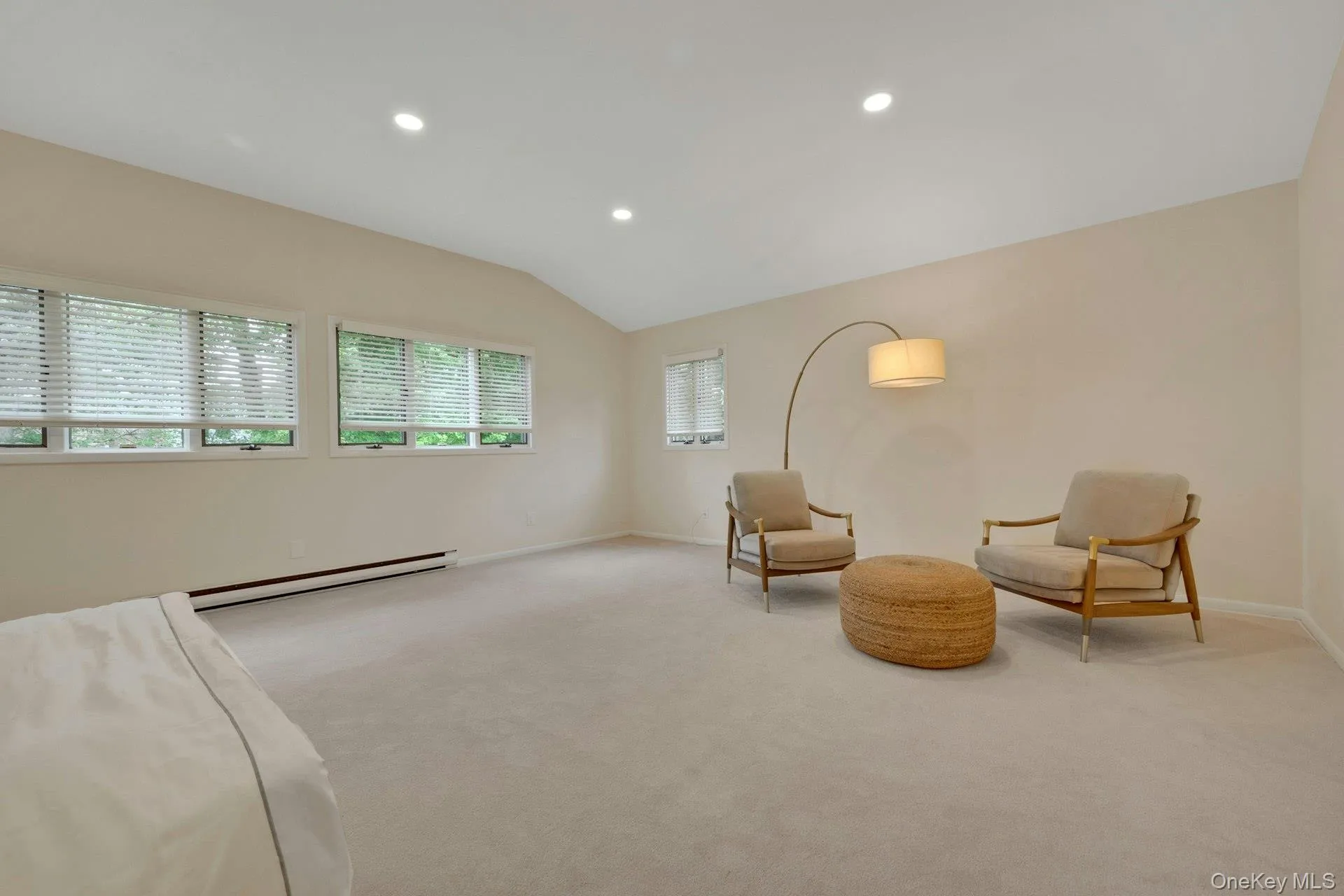 1 Canterbury Road, Scarsdale, NY, 4 Bedrooms Bedrooms, 7 Rooms Rooms,3 BathroomsBathrooms,Residential,For Rent,Canterbury,0,1004663 1 Canterbury Road, Scarsdale, NY, 4 Bedrooms Bedrooms, 7 Rooms Rooms,3 BathroomsBathrooms,Residential,For Rent,Canterbury,0,1004663