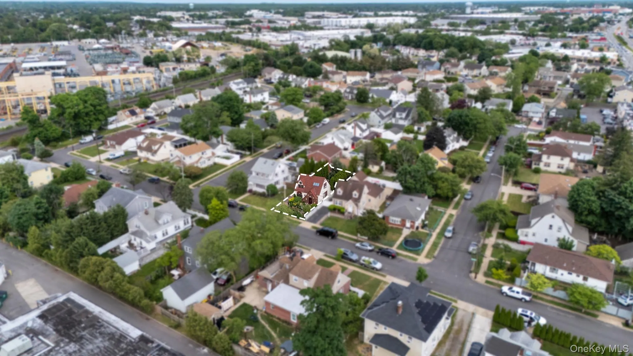 31 Roosevelt Avenue, Oyster Bay, NY, 2 Bedrooms Bedrooms, 5 Rooms Rooms,1 BathroomBathrooms,Residential,For Rent,Roosevelt,0,1004666 31 Roosevelt Avenue, Oyster Bay, NY, 2 Bedrooms Bedrooms, 5 Rooms Rooms,1 BathroomBathrooms,Residential,For Rent,Roosevelt,0,1004666