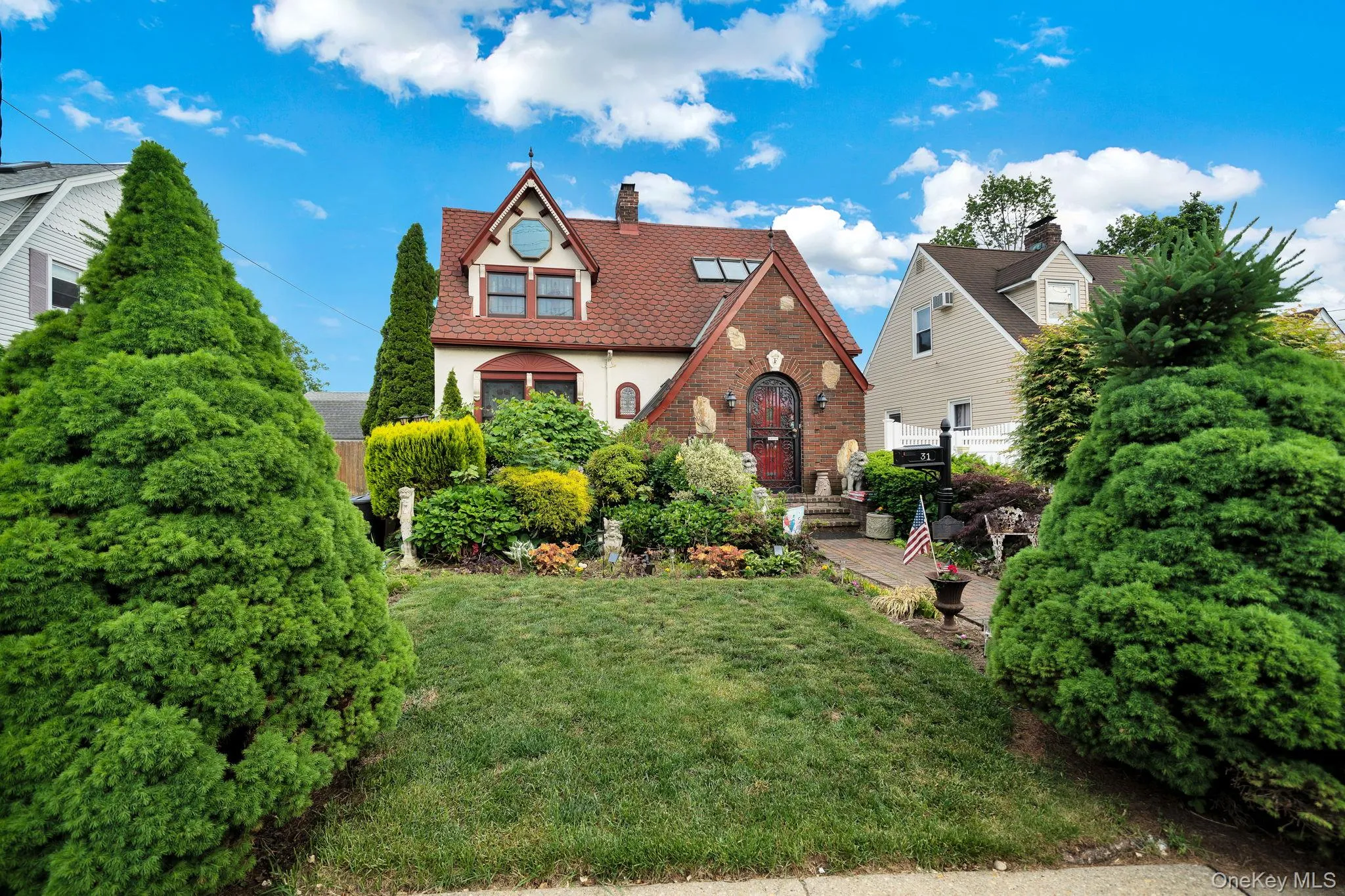 31 Roosevelt Avenue, Oyster Bay, NY, 2 Bedrooms Bedrooms, 5 Rooms Rooms,1 BathroomBathrooms,Residential,For Rent,Roosevelt,0,1004666 31 Roosevelt Avenue, Oyster Bay, NY, 2 Bedrooms Bedrooms, 5 Rooms Rooms,1 BathroomBathrooms,Residential,For Rent,Roosevelt,0,1004666