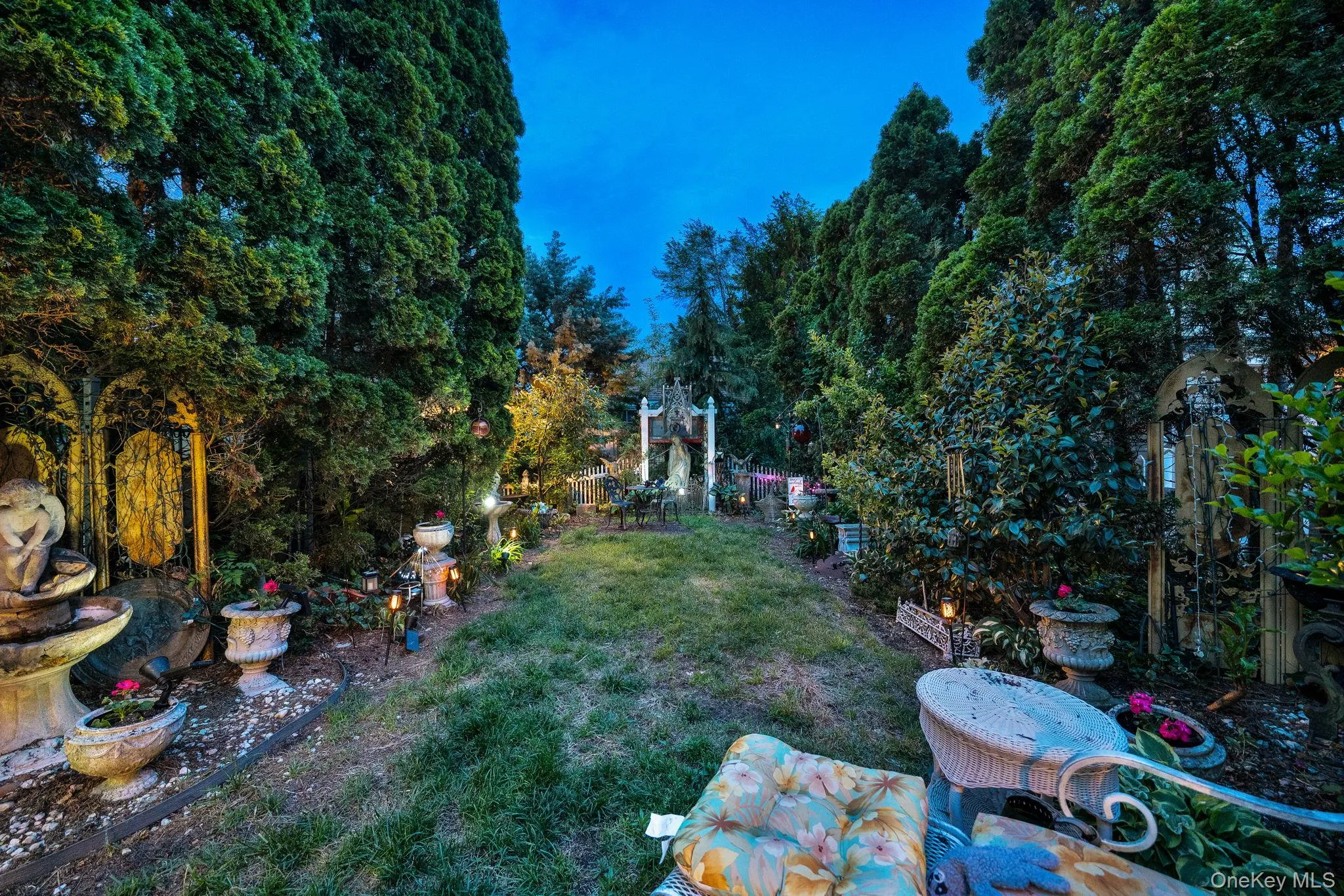 31 Roosevelt Avenue, Oyster Bay, NY, 2 Bedrooms Bedrooms, 5 Rooms Rooms,1 BathroomBathrooms,Residential,For Rent,Roosevelt,0,1004666 31 Roosevelt Avenue, Oyster Bay, NY, 2 Bedrooms Bedrooms, 5 Rooms Rooms,1 BathroomBathrooms,Residential,For Rent,Roosevelt,0,1004666