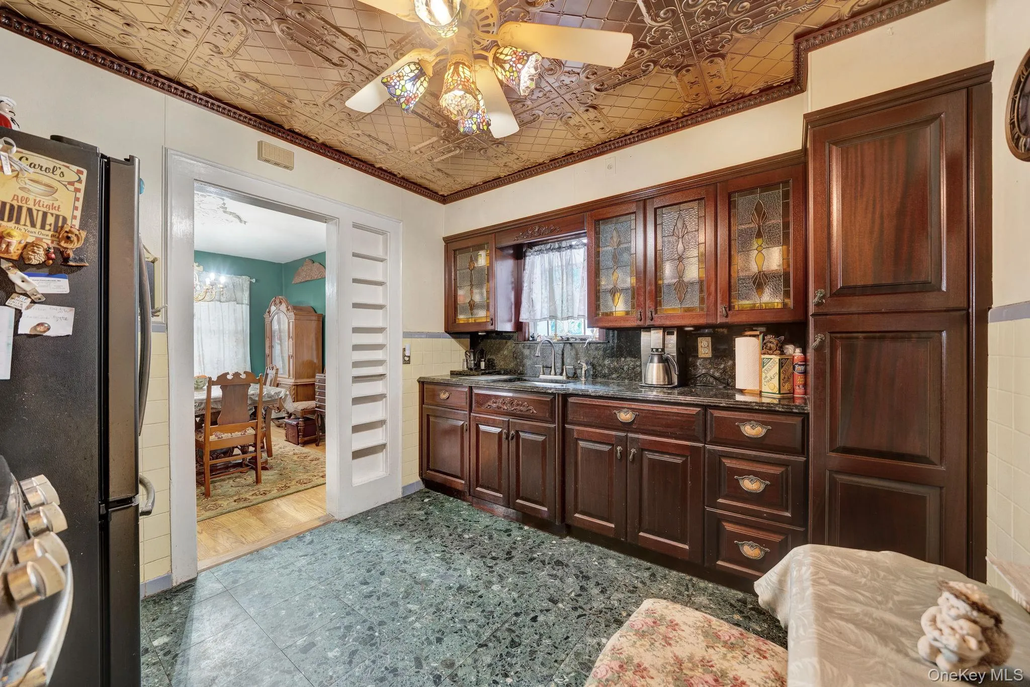31 Roosevelt Avenue, Oyster Bay, NY, 2 Bedrooms Bedrooms, 5 Rooms Rooms,1 BathroomBathrooms,Residential,For Rent,Roosevelt,0,1004666 31 Roosevelt Avenue, Oyster Bay, NY, 2 Bedrooms Bedrooms, 5 Rooms Rooms,1 BathroomBathrooms,Residential,For Rent,Roosevelt,0,1004666