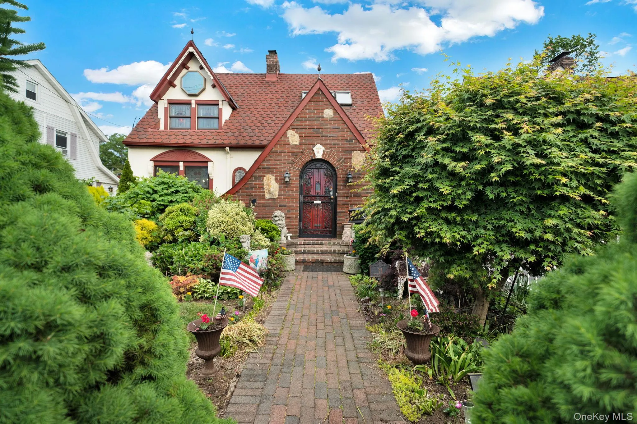 31 Roosevelt Avenue, Oyster Bay, NY, 2 Bedrooms Bedrooms, 5 Rooms Rooms,1 BathroomBathrooms,Residential,For Rent,Roosevelt,0,1004666 31 Roosevelt Avenue, Oyster Bay, NY, 2 Bedrooms Bedrooms, 5 Rooms Rooms,1 BathroomBathrooms,Residential,For Rent,Roosevelt,0,1004666