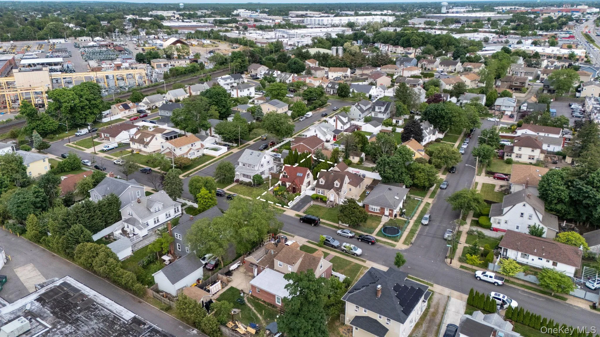 31 Roosevelt Avenue, Oyster Bay, NY, 2 Bedrooms Bedrooms, 5 Rooms Rooms,1 BathroomBathrooms,Residential,For Rent,Roosevelt,0,1004666 31 Roosevelt Avenue, Oyster Bay, NY, 2 Bedrooms Bedrooms, 5 Rooms Rooms,1 BathroomBathrooms,Residential,For Rent,Roosevelt,0,1004666