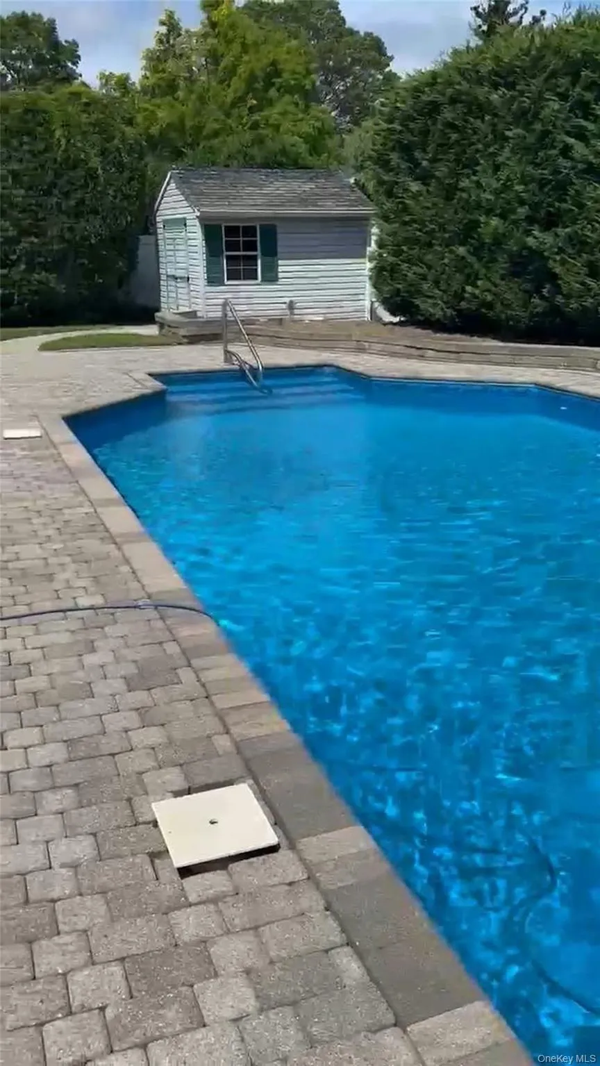35 3rd Avenue, Oyster Bay, NY, 5 Bedrooms Bedrooms, 8 Rooms Rooms,3 BathroomsBathrooms,Residential,For Rent,3rd,0,KEY1004668 35 3rd Avenue, Oyster Bay, NY, 5 Bedrooms Bedrooms, 8 Rooms Rooms,3 BathroomsBathrooms,Residential,For Rent,3rd,0,KEY1004668