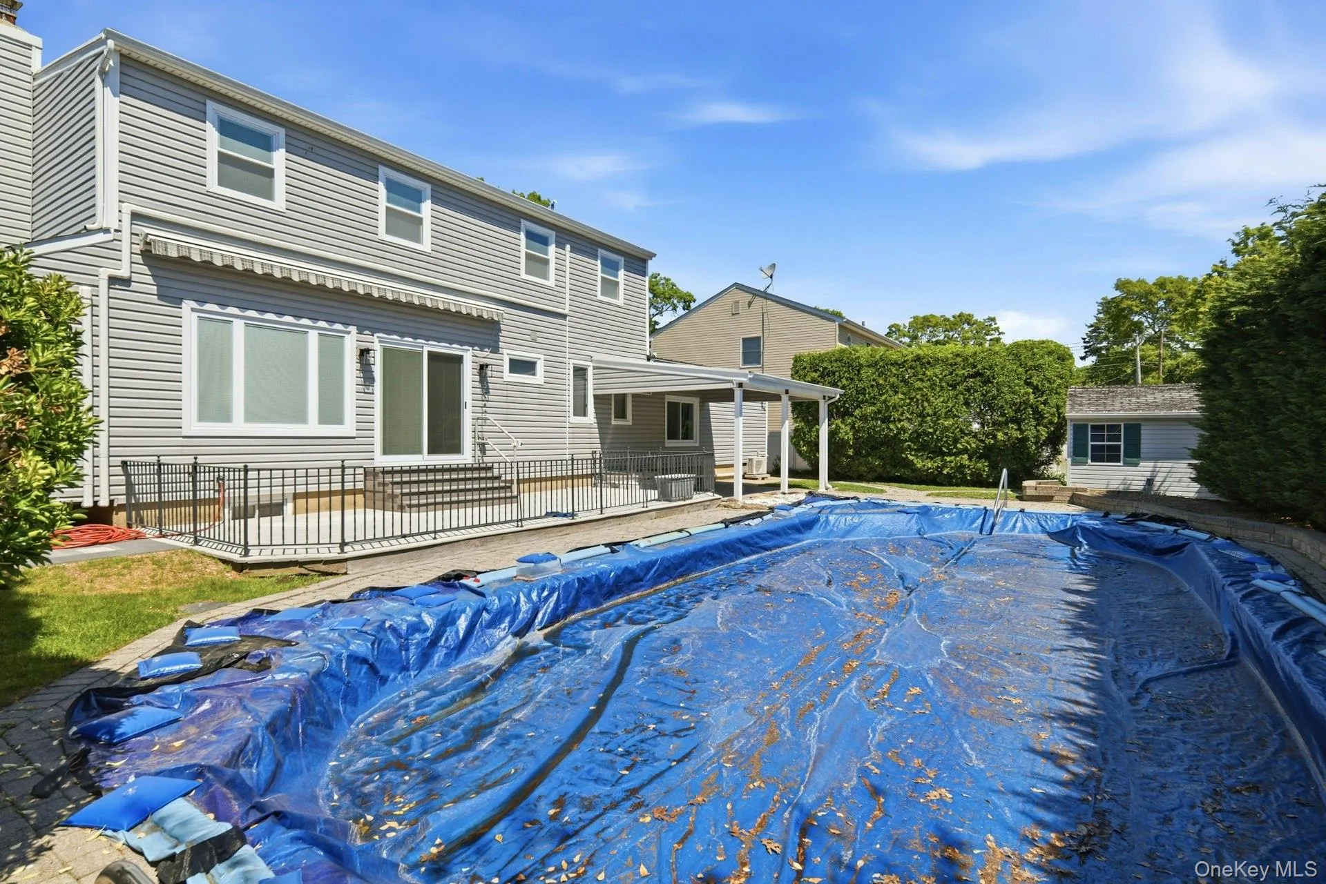 35 3rd Avenue, Oyster Bay, NY, 5 Bedrooms Bedrooms, 8 Rooms Rooms,3 BathroomsBathrooms,Residential,For Rent,3rd,0,KEY1004668 35 3rd Avenue, Oyster Bay, NY, 5 Bedrooms Bedrooms, 8 Rooms Rooms,3 BathroomsBathrooms,Residential,For Rent,3rd,0,KEY1004668