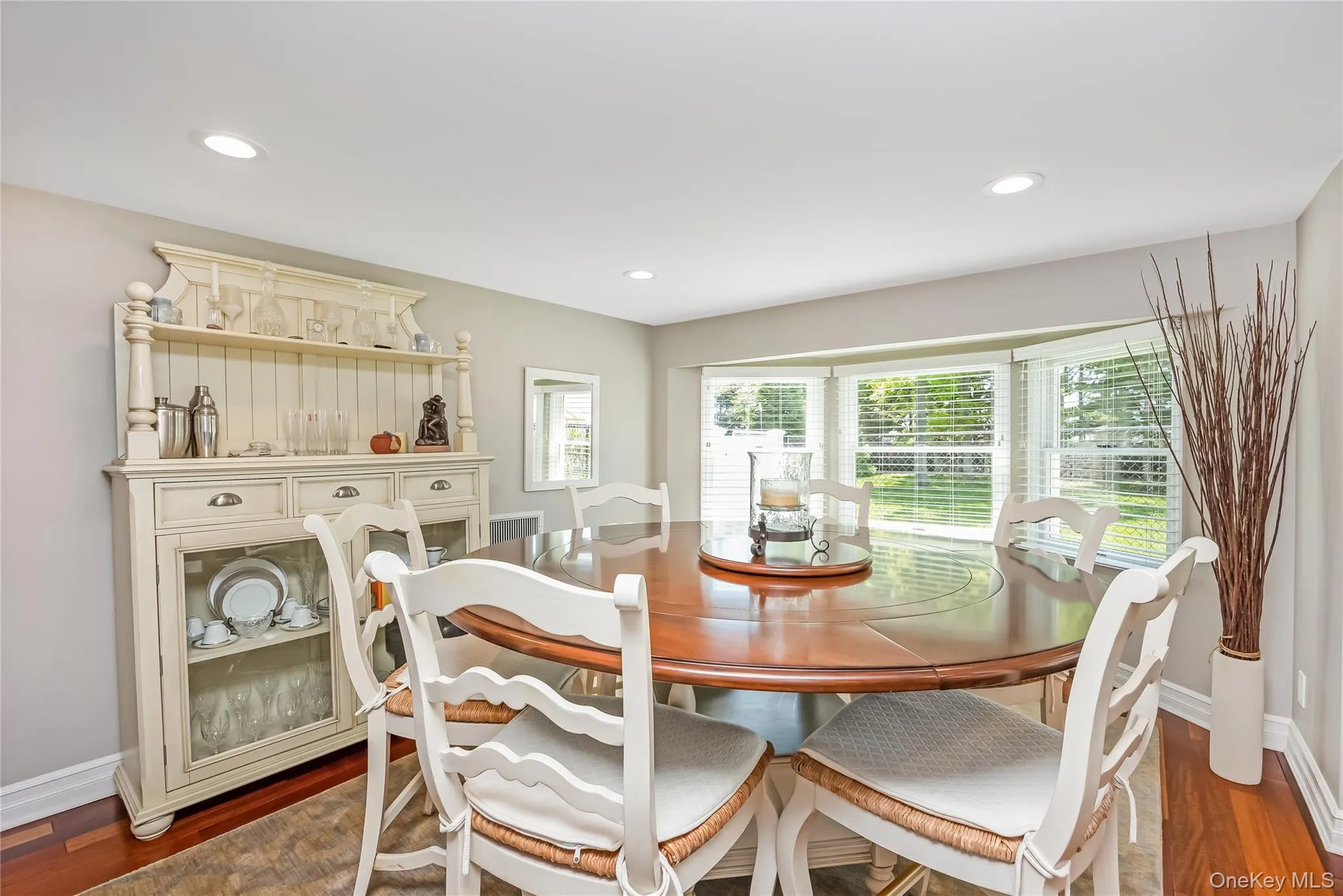 427 Vanderbilt Boulevard, Islip, NY, 3 Bedrooms Bedrooms, 8 Rooms Rooms,2 BathroomsBathrooms,Residential,For Rent,Vanderbilt,0,1004669 427 Vanderbilt Boulevard, Islip, NY, 3 Bedrooms Bedrooms, 8 Rooms Rooms,2 BathroomsBathrooms,Residential,For Rent,Vanderbilt,0,1004669