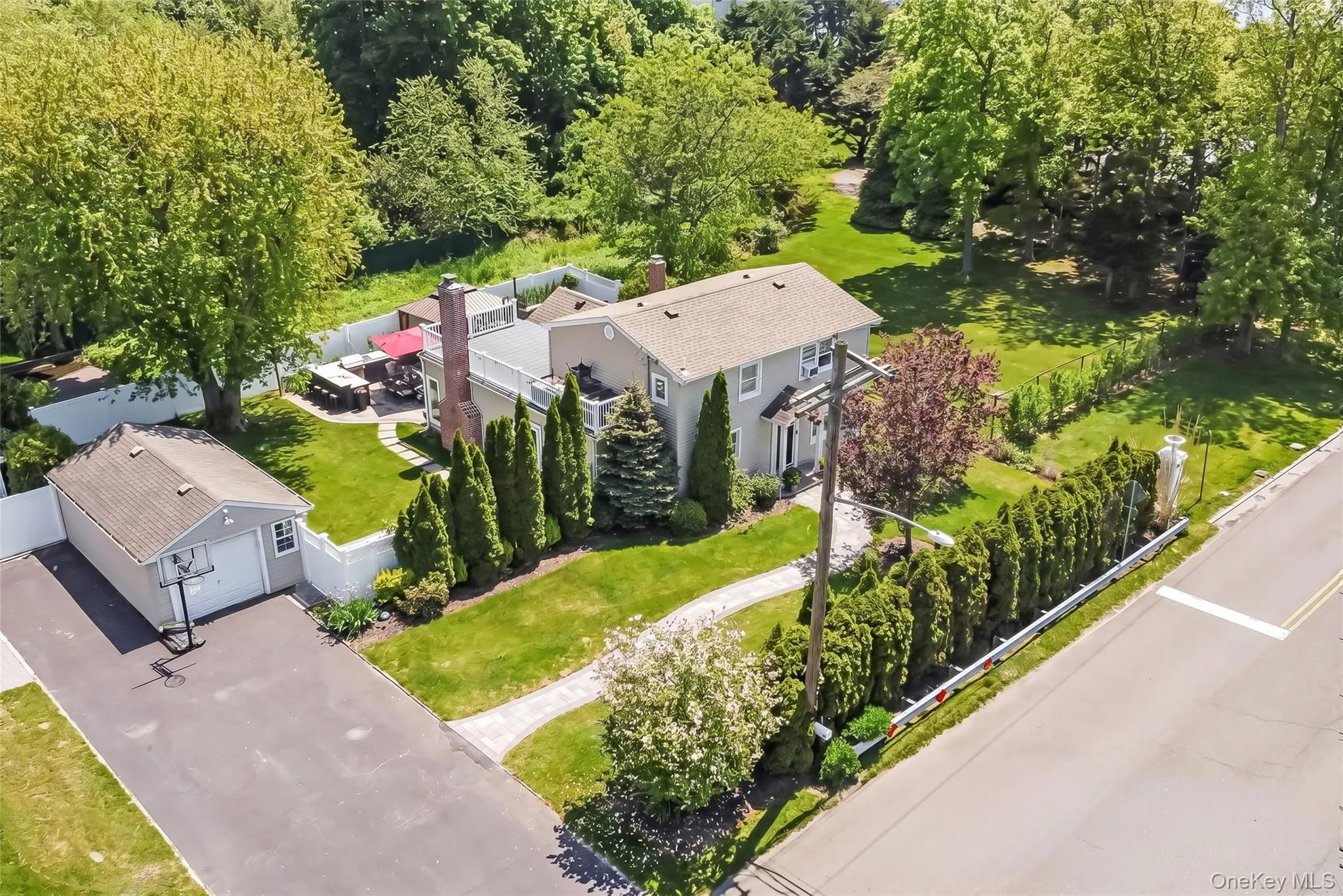 427 Vanderbilt Boulevard, Islip, NY, 3 Bedrooms Bedrooms, 8 Rooms Rooms,2 BathroomsBathrooms,Residential,For Rent,Vanderbilt,0,1004669 427 Vanderbilt Boulevard, Islip, NY, 3 Bedrooms Bedrooms, 8 Rooms Rooms,2 BathroomsBathrooms,Residential,For Rent,Vanderbilt,0,1004669