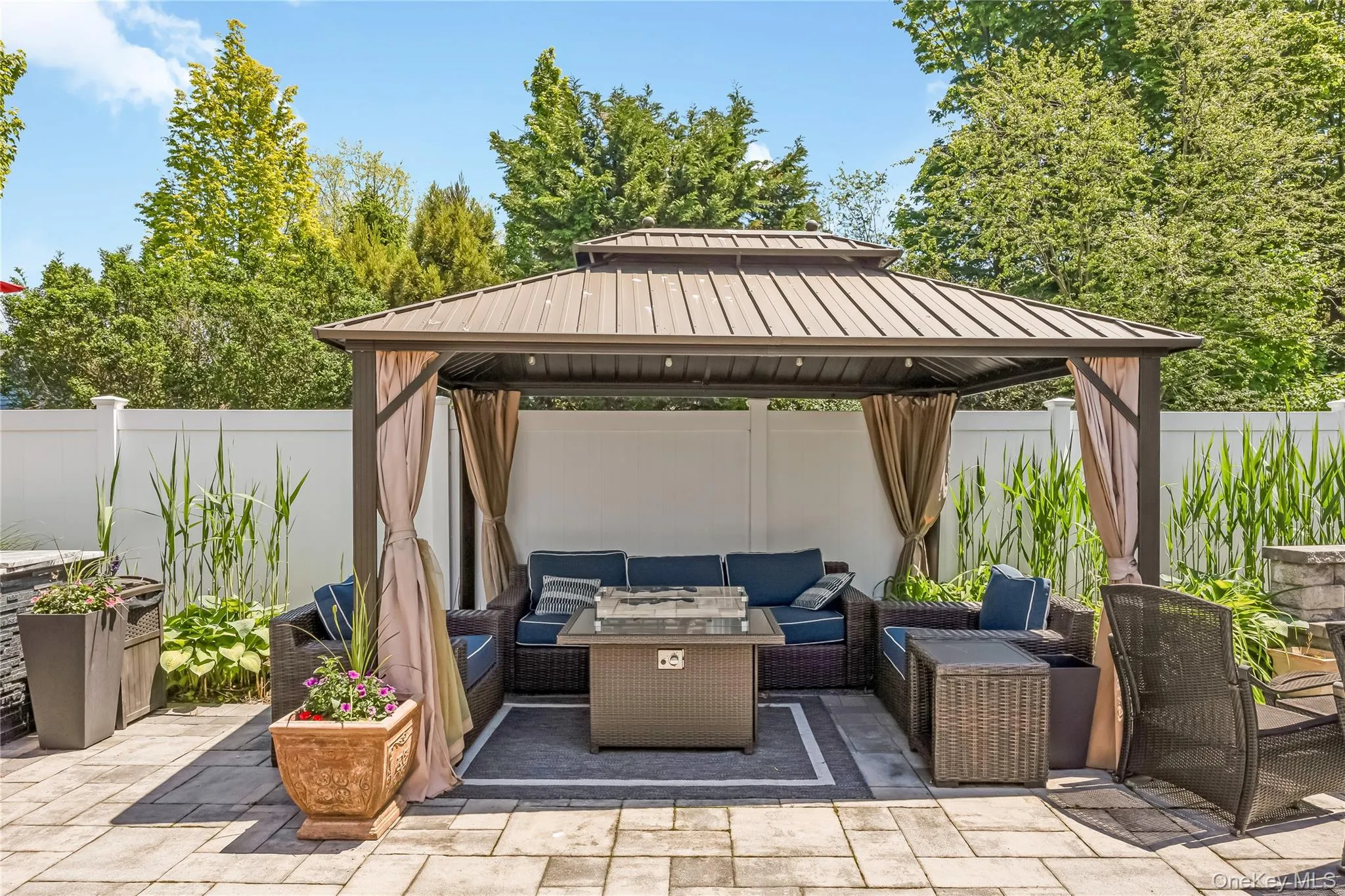 427 Vanderbilt Boulevard, Islip, NY, 3 Bedrooms Bedrooms, 8 Rooms Rooms,2 BathroomsBathrooms,Residential,For Rent,Vanderbilt,0,1004669 427 Vanderbilt Boulevard, Islip, NY, 3 Bedrooms Bedrooms, 8 Rooms Rooms,2 BathroomsBathrooms,Residential,For Rent,Vanderbilt,0,1004669