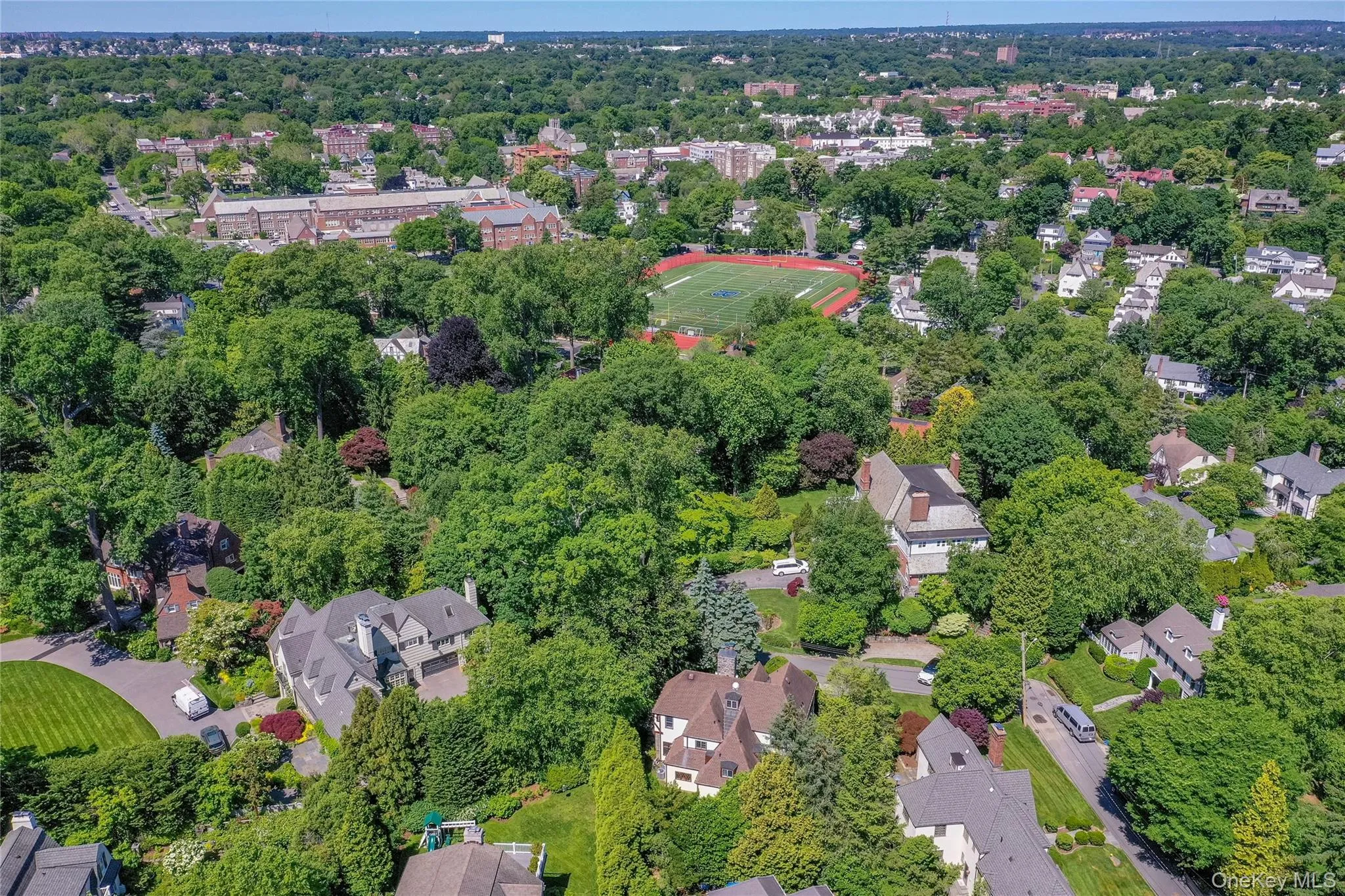 18 Hemlock Road, Eastchester, NY, 4 Bedrooms Bedrooms, 8 Rooms Rooms,3 BathroomsBathrooms,Residential,For Rent,Hemlock,0,1004671 18 Hemlock Road, Eastchester, NY, 4 Bedrooms Bedrooms, 8 Rooms Rooms,3 BathroomsBathrooms,Residential,For Rent,Hemlock,0,1004671