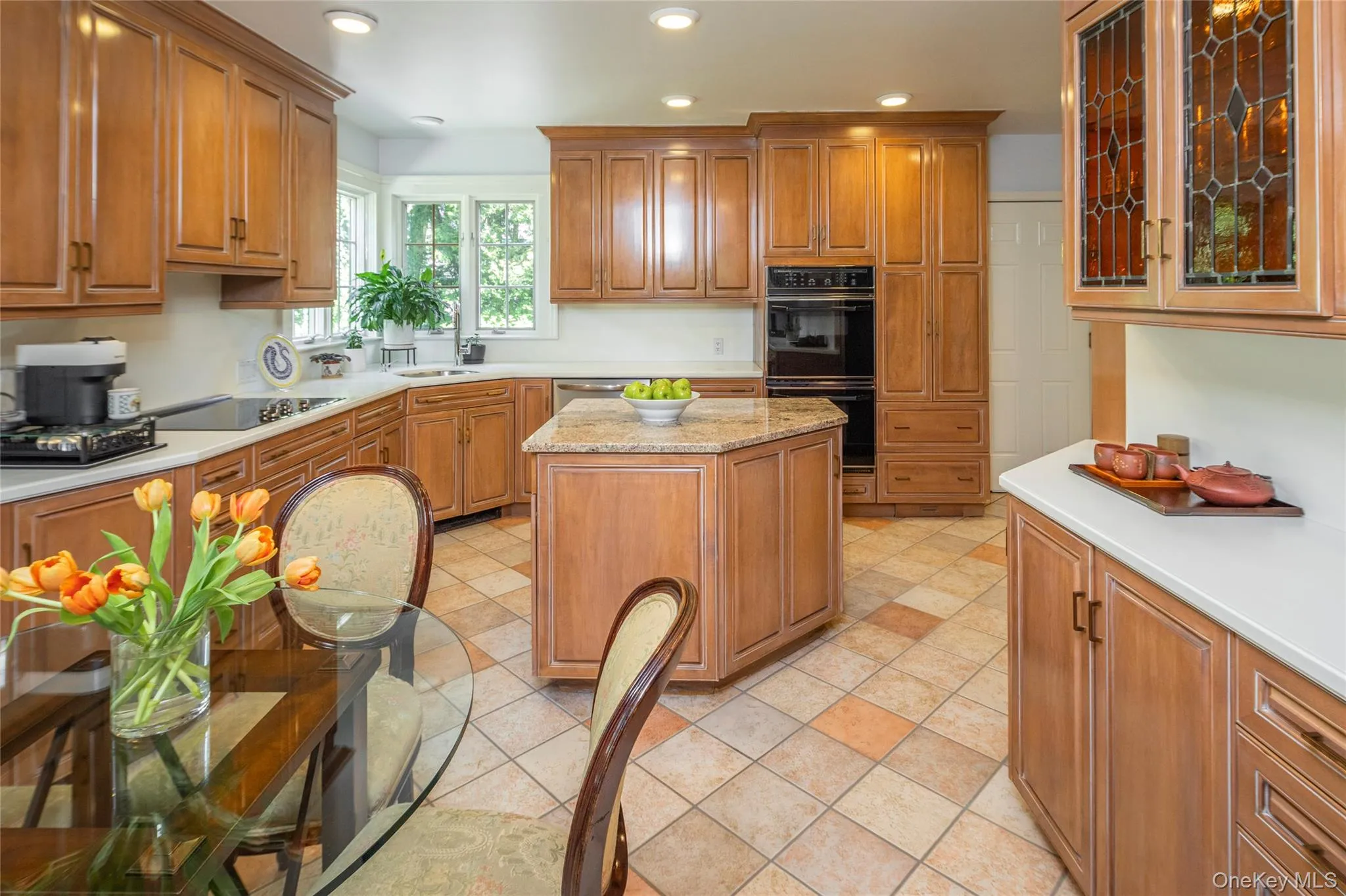 18 Hemlock Road, Eastchester, NY, 4 Bedrooms Bedrooms, 8 Rooms Rooms,3 BathroomsBathrooms,Residential,For Rent,Hemlock,0,1004671 18 Hemlock Road, Eastchester, NY, 4 Bedrooms Bedrooms, 8 Rooms Rooms,3 BathroomsBathrooms,Residential,For Rent,Hemlock,0,1004671