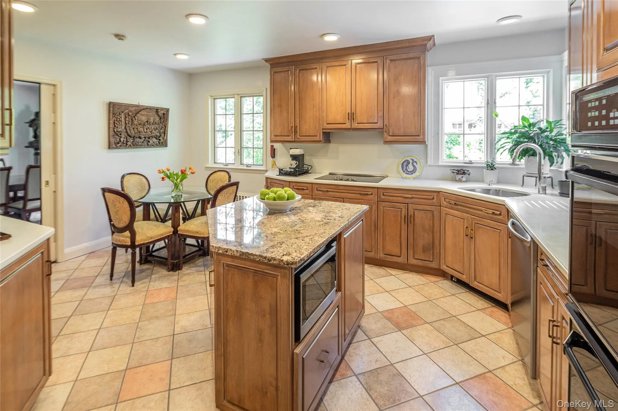 18 Hemlock Road, Eastchester, NY, 4 Bedrooms Bedrooms, 8 Rooms Rooms,3 BathroomsBathrooms,Residential,For Rent,Hemlock,0,1004671 18 Hemlock Road, Eastchester, NY, 4 Bedrooms Bedrooms, 8 Rooms Rooms,3 BathroomsBathrooms,Residential,For Rent,Hemlock,0,1004671