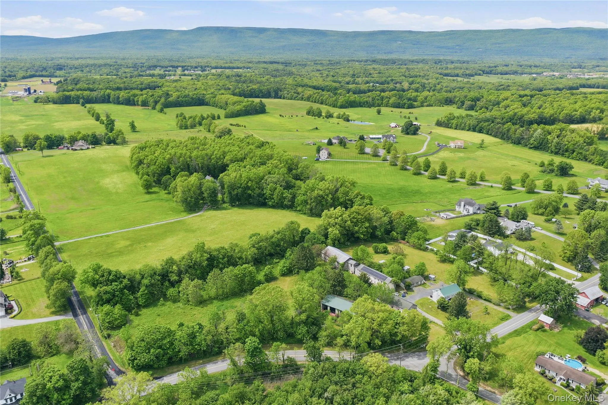 345 Drexel Drive, Crawford, NY, 5 Bedrooms Bedrooms, 9 Rooms Rooms,2 BathroomsBathrooms,Residential,For Rent,Drexel,0,1004676 345 Drexel Drive, Crawford, NY, 5 Bedrooms Bedrooms, 9 Rooms Rooms,2 BathroomsBathrooms,Residential,For Rent,Drexel,0,1004676
