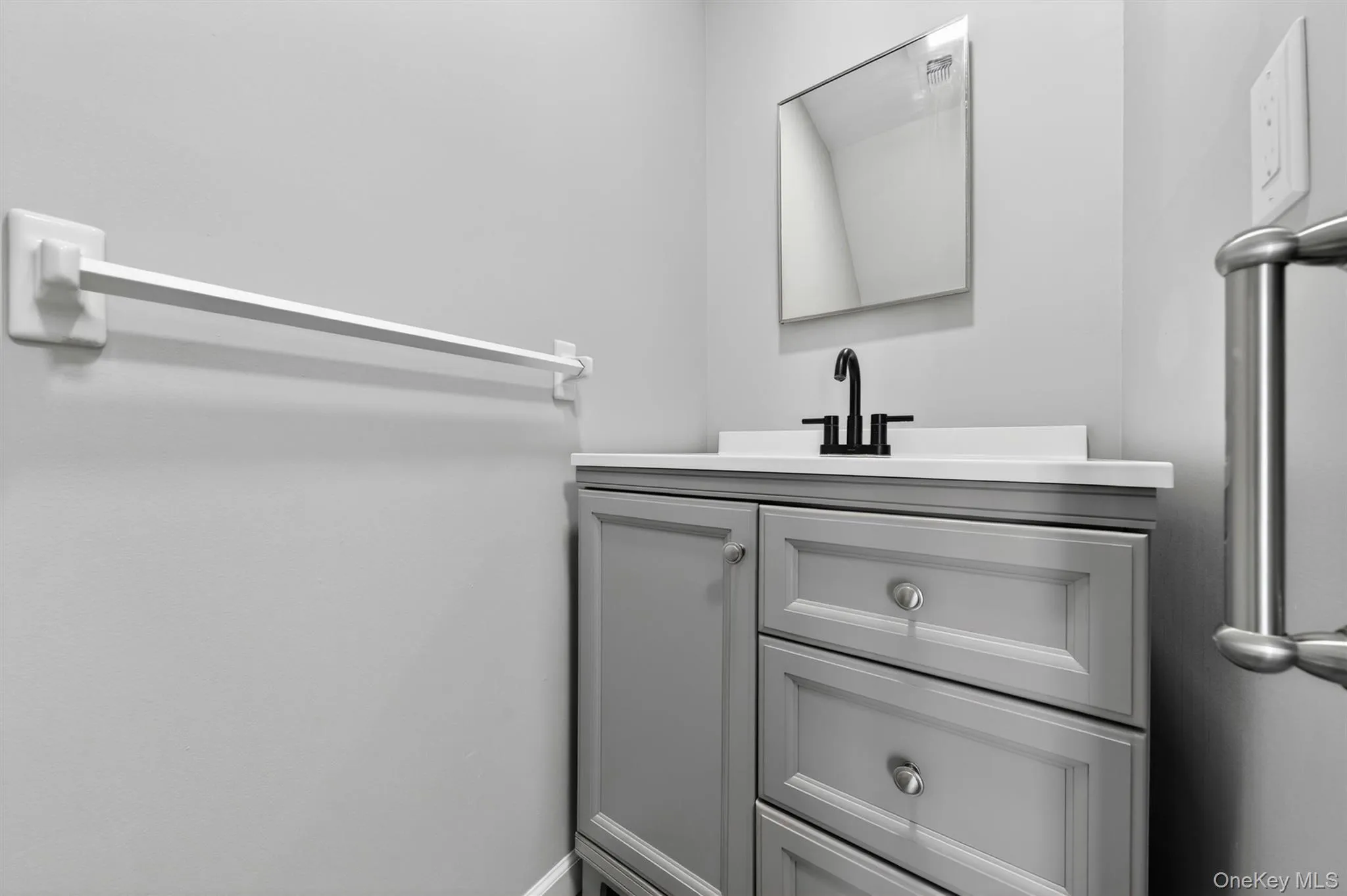 43 The Rise, Warwick (town), NY, 2 Bedrooms Bedrooms, 7 Rooms Rooms,1 BathroomBathrooms,Residential,For Rent,The Rise,0,1004677 43 The Rise, Warwick (town), NY, 2 Bedrooms Bedrooms, 7 Rooms Rooms,1 BathroomBathrooms,Residential,For Rent,The Rise,0,1004677