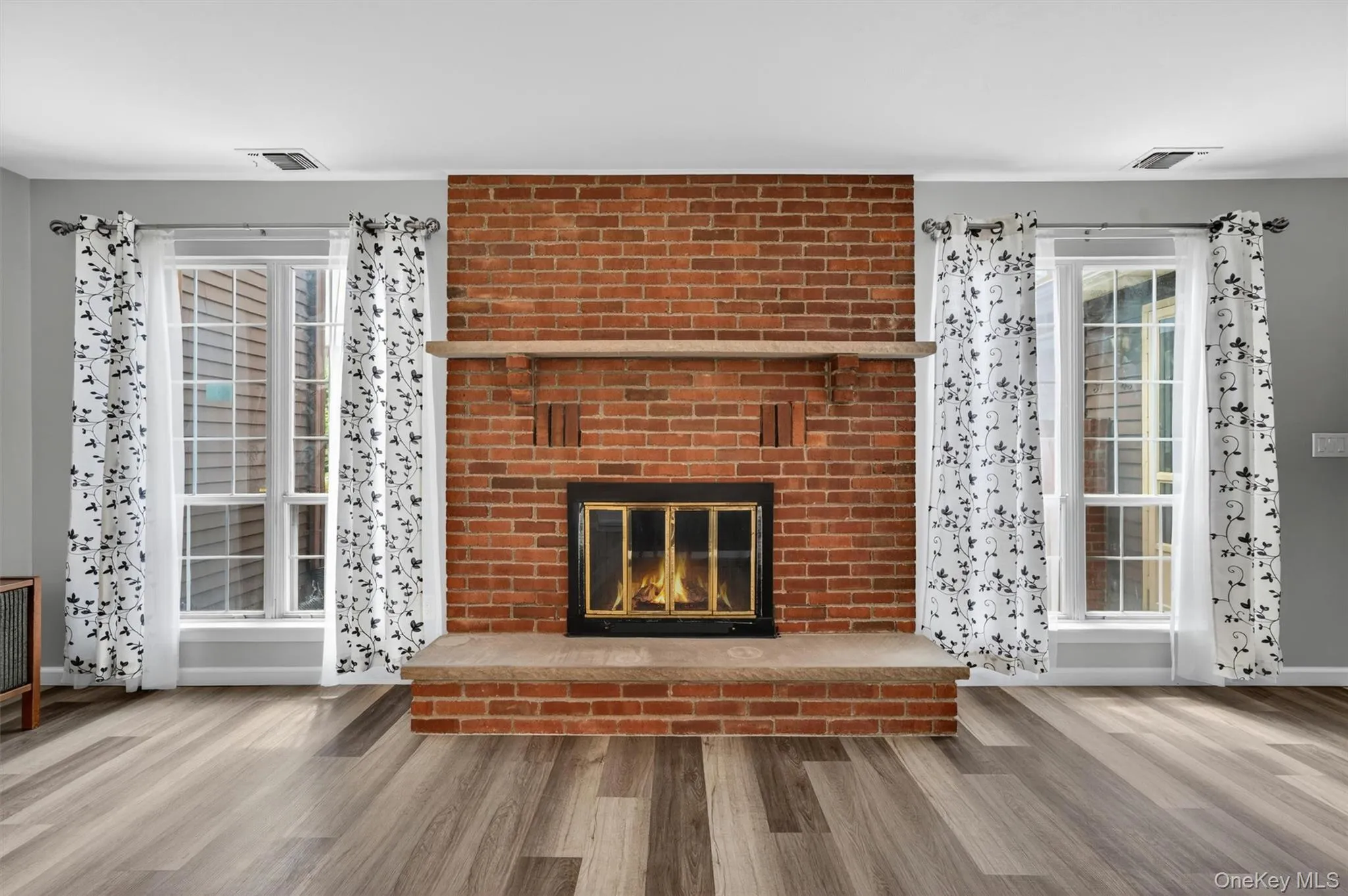 43 The Rise, Warwick (town), NY, 2 Bedrooms Bedrooms, 7 Rooms Rooms,1 BathroomBathrooms,Residential,For Rent,The Rise,0,1004677 43 The Rise, Warwick (town), NY, 2 Bedrooms Bedrooms, 7 Rooms Rooms,1 BathroomBathrooms,Residential,For Rent,The Rise,0,1004677