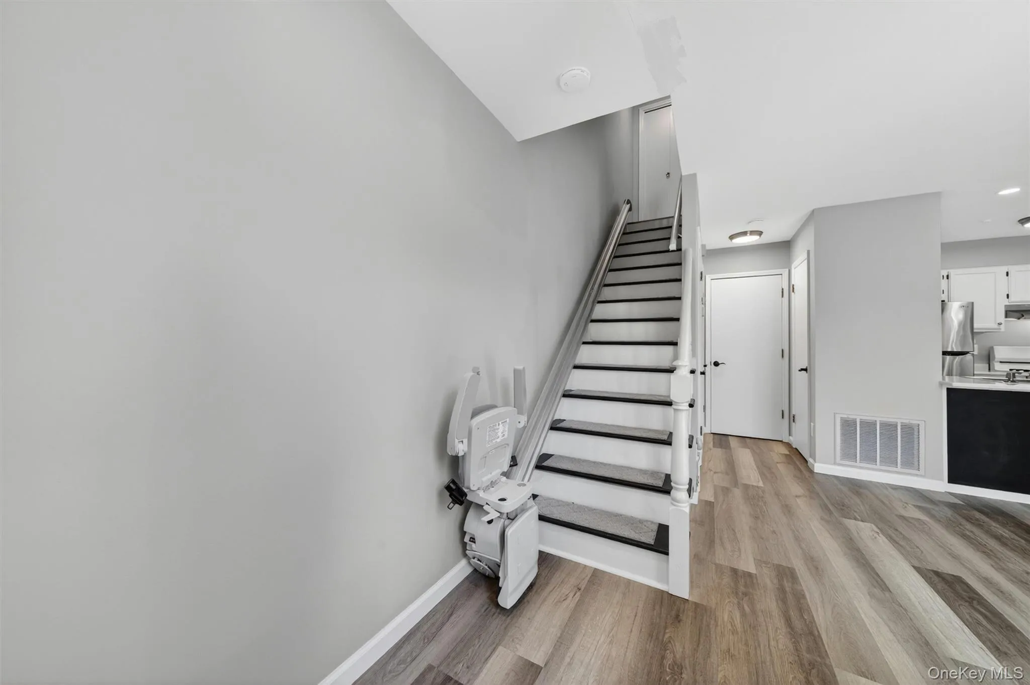 43 The Rise, Warwick (town), NY, 2 Bedrooms Bedrooms, 7 Rooms Rooms,1 BathroomBathrooms,Residential,For Rent,The Rise,0,1004677 43 The Rise, Warwick (town), NY, 2 Bedrooms Bedrooms, 7 Rooms Rooms,1 BathroomBathrooms,Residential,For Rent,The Rise,0,1004677