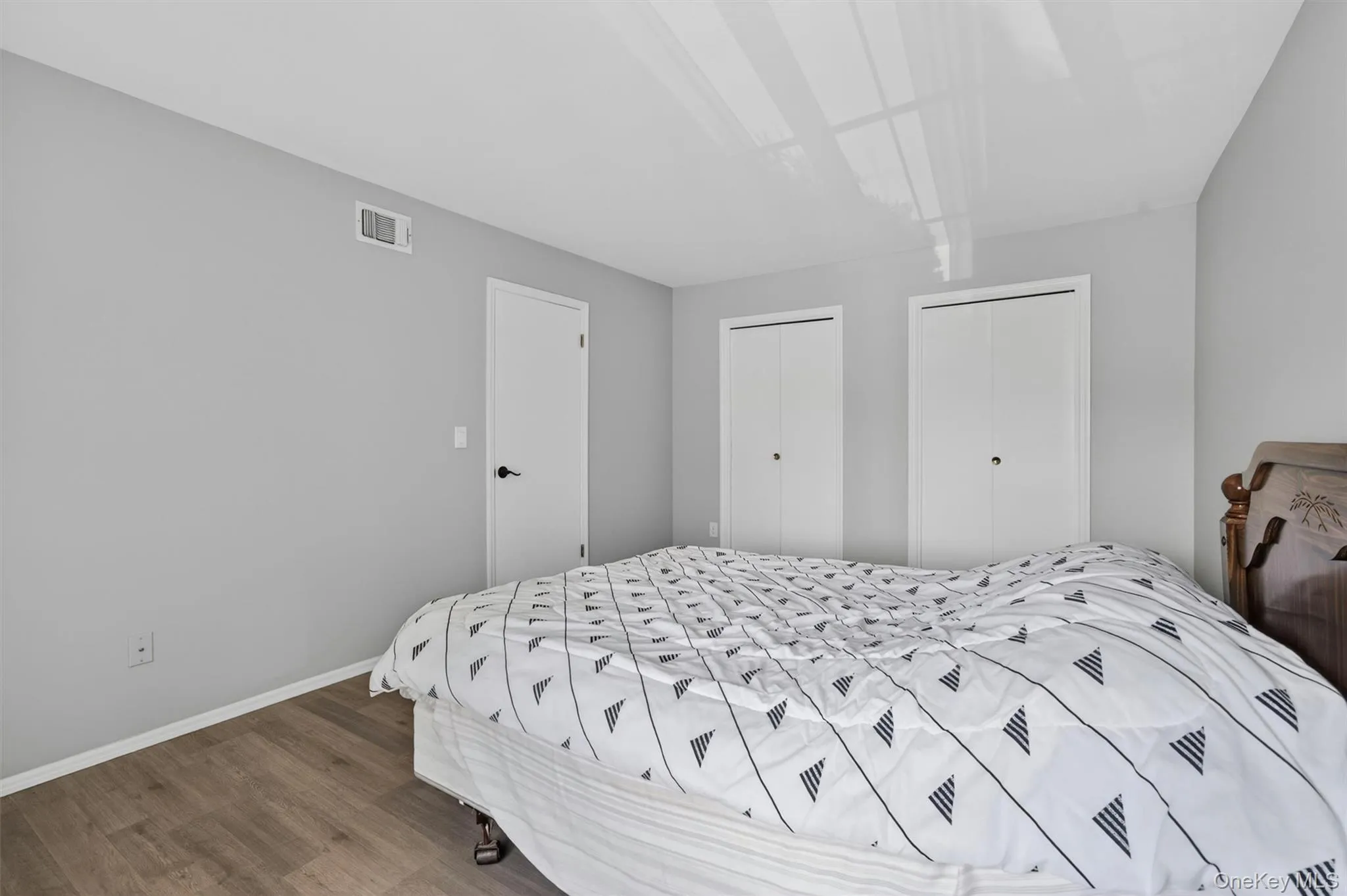 43 The Rise, Warwick (town), NY, 2 Bedrooms Bedrooms, 7 Rooms Rooms,1 BathroomBathrooms,Residential,For Rent,The Rise,0,1004677 43 The Rise, Warwick (town), NY, 2 Bedrooms Bedrooms, 7 Rooms Rooms,1 BathroomBathrooms,Residential,For Rent,The Rise,0,1004677