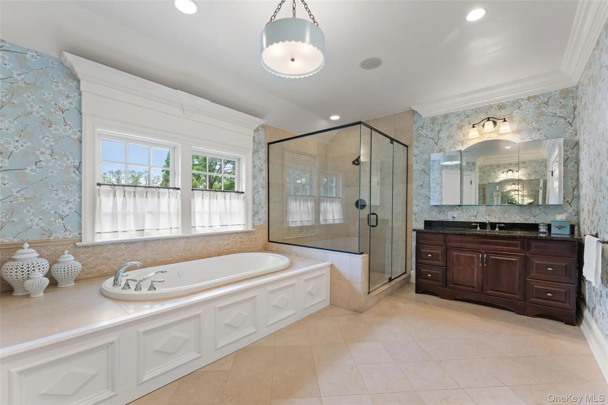 Primary bathroom with jacuzzi tub, stall shower and 2 vanities Primary bathroom with jacuzzi tub, stall shower and 2 vanities